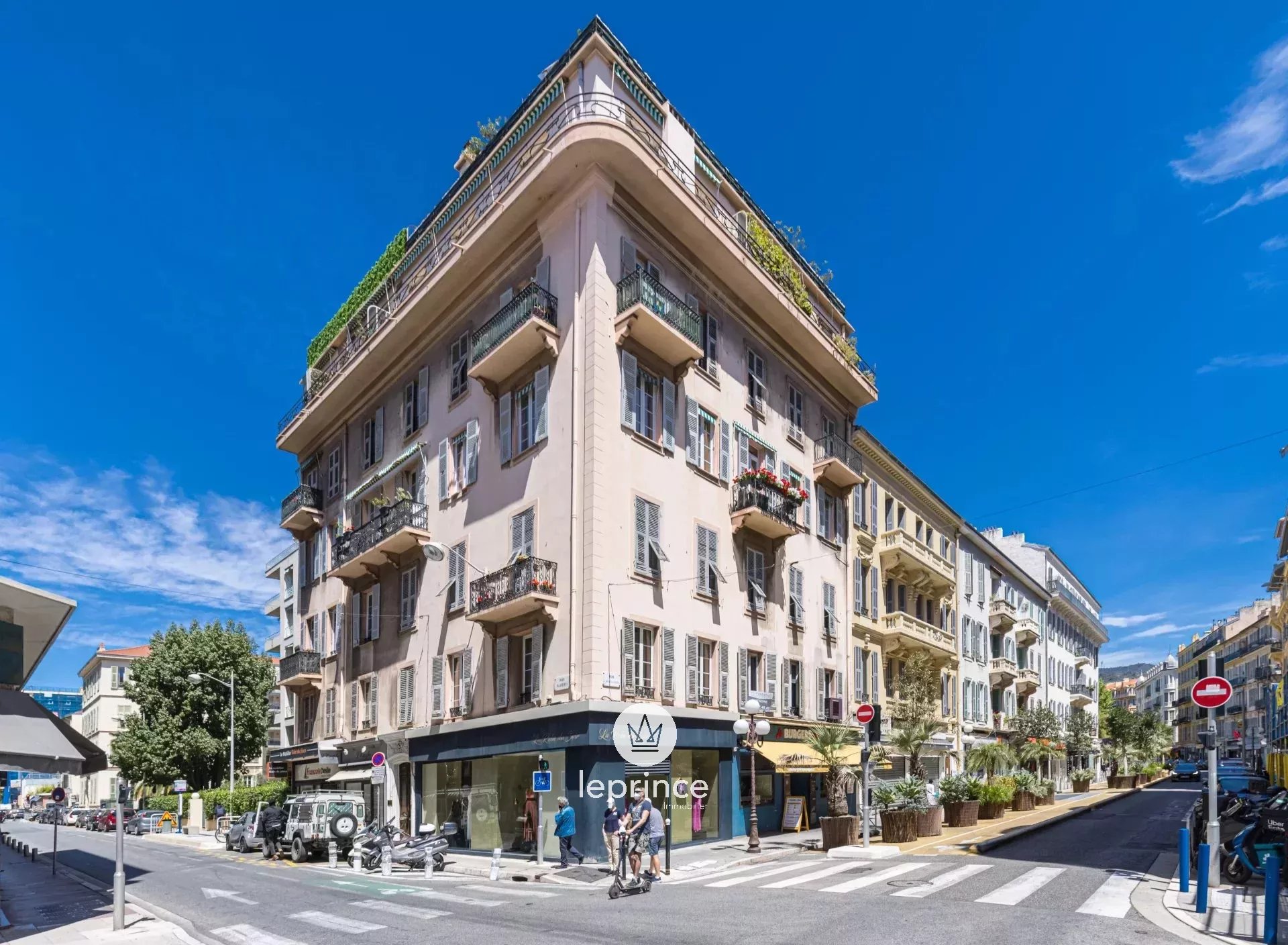 Agence immobilière de 