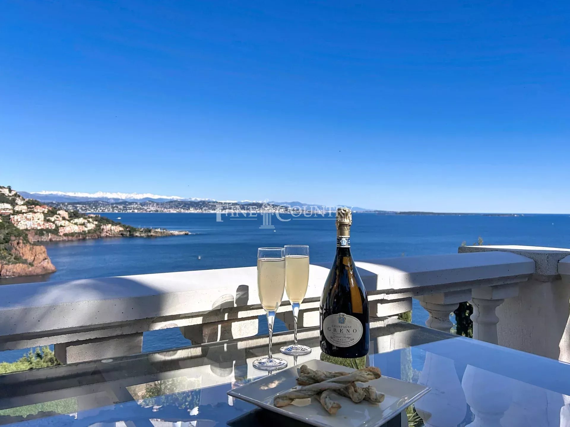 Photo of Sea View Apartment for sale in Theoule-sur-Mer