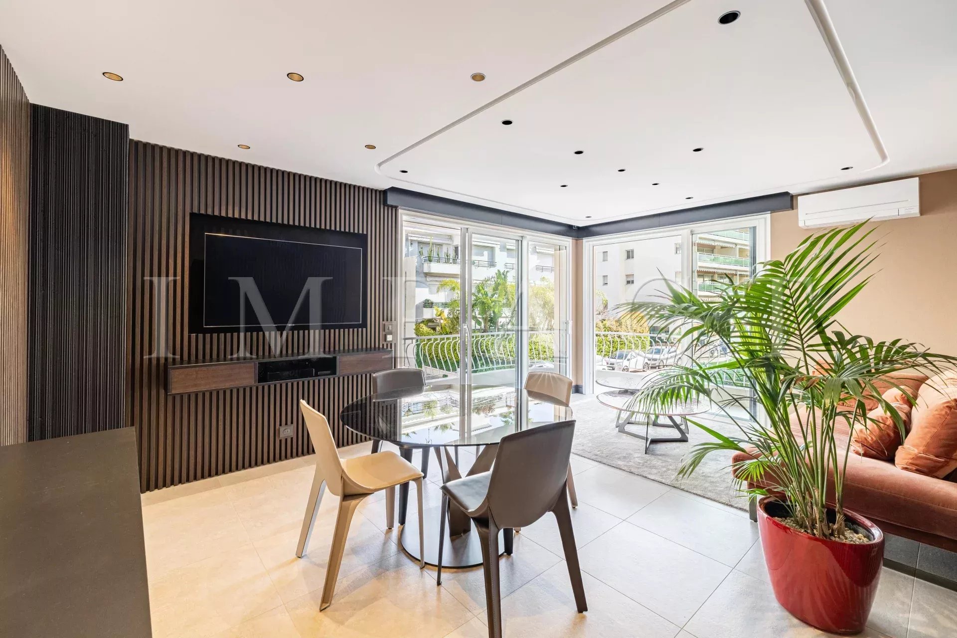 Location appartement Cannes Pointe Croisette