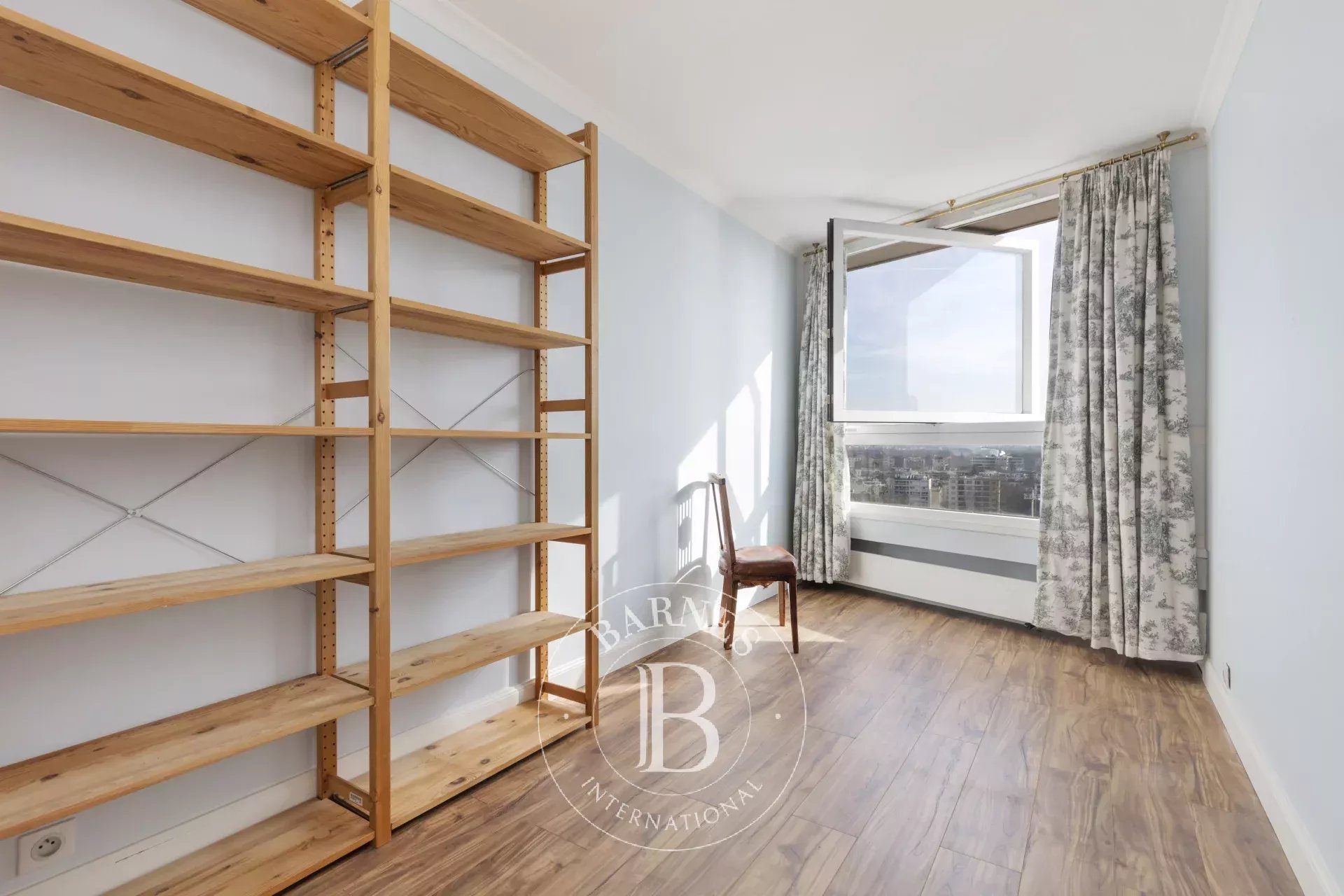 Daire Puteaux - picture 14