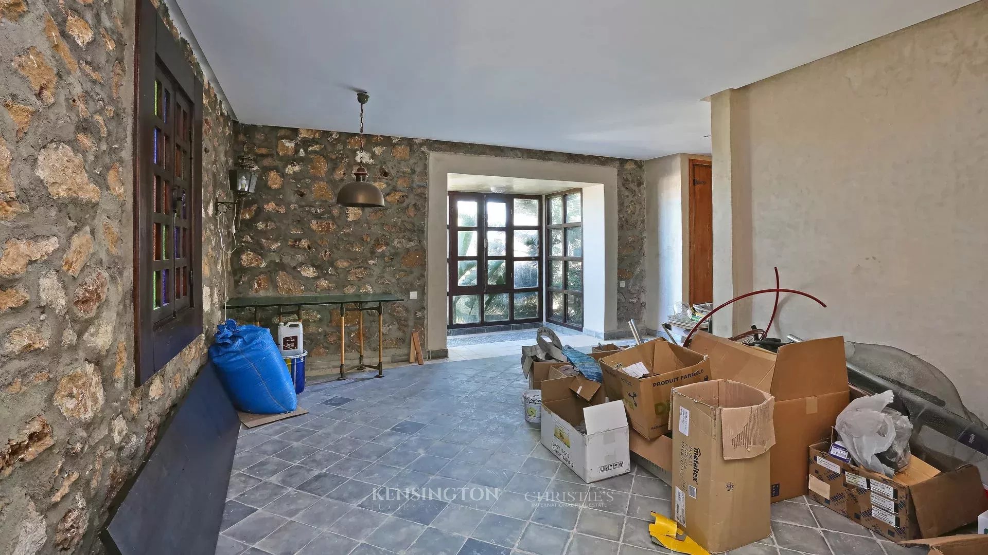 6 Bedroom Villa/Townhouse's Image 20