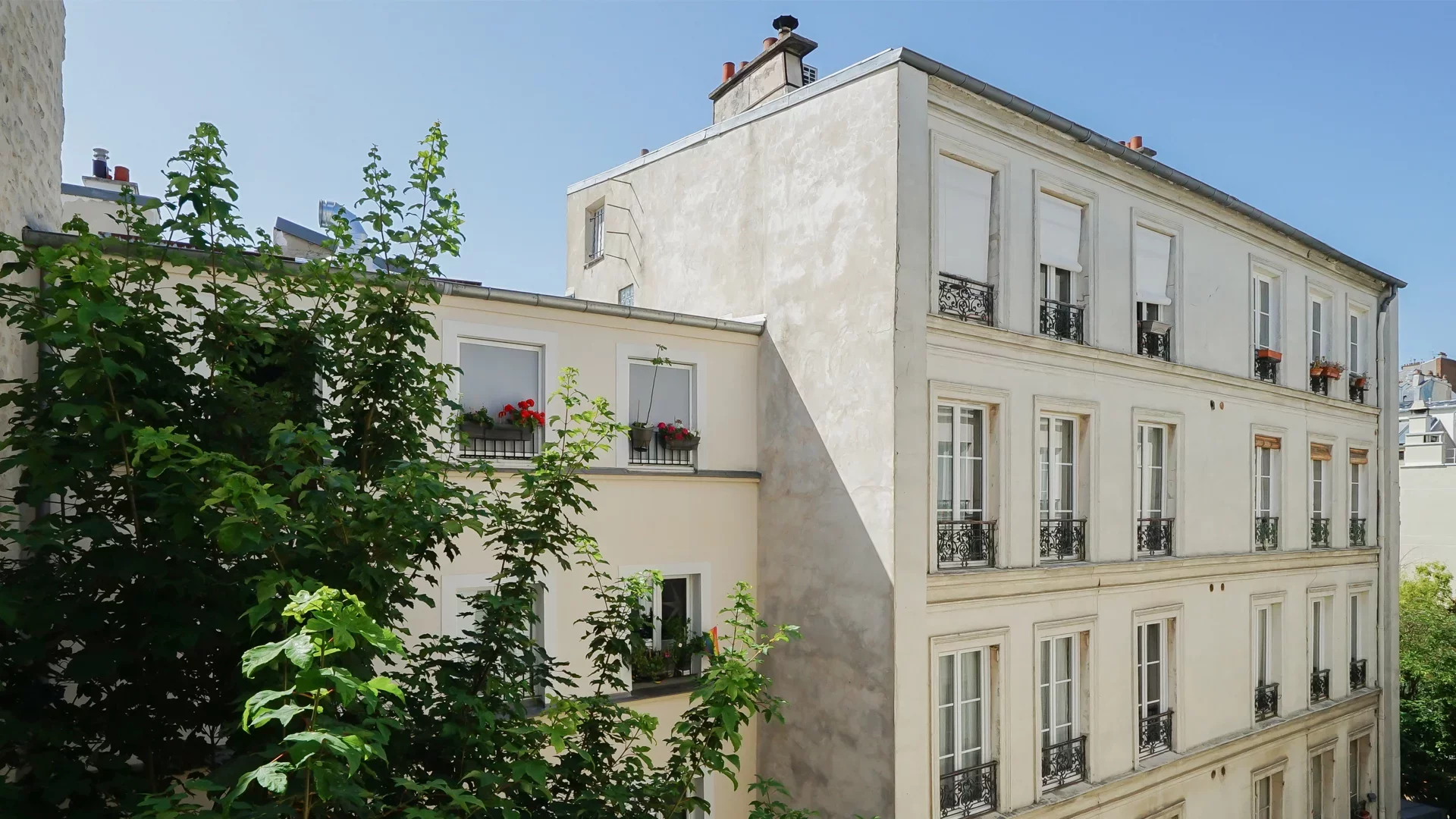 Paris 18e - RUE GERMAIN PILON
