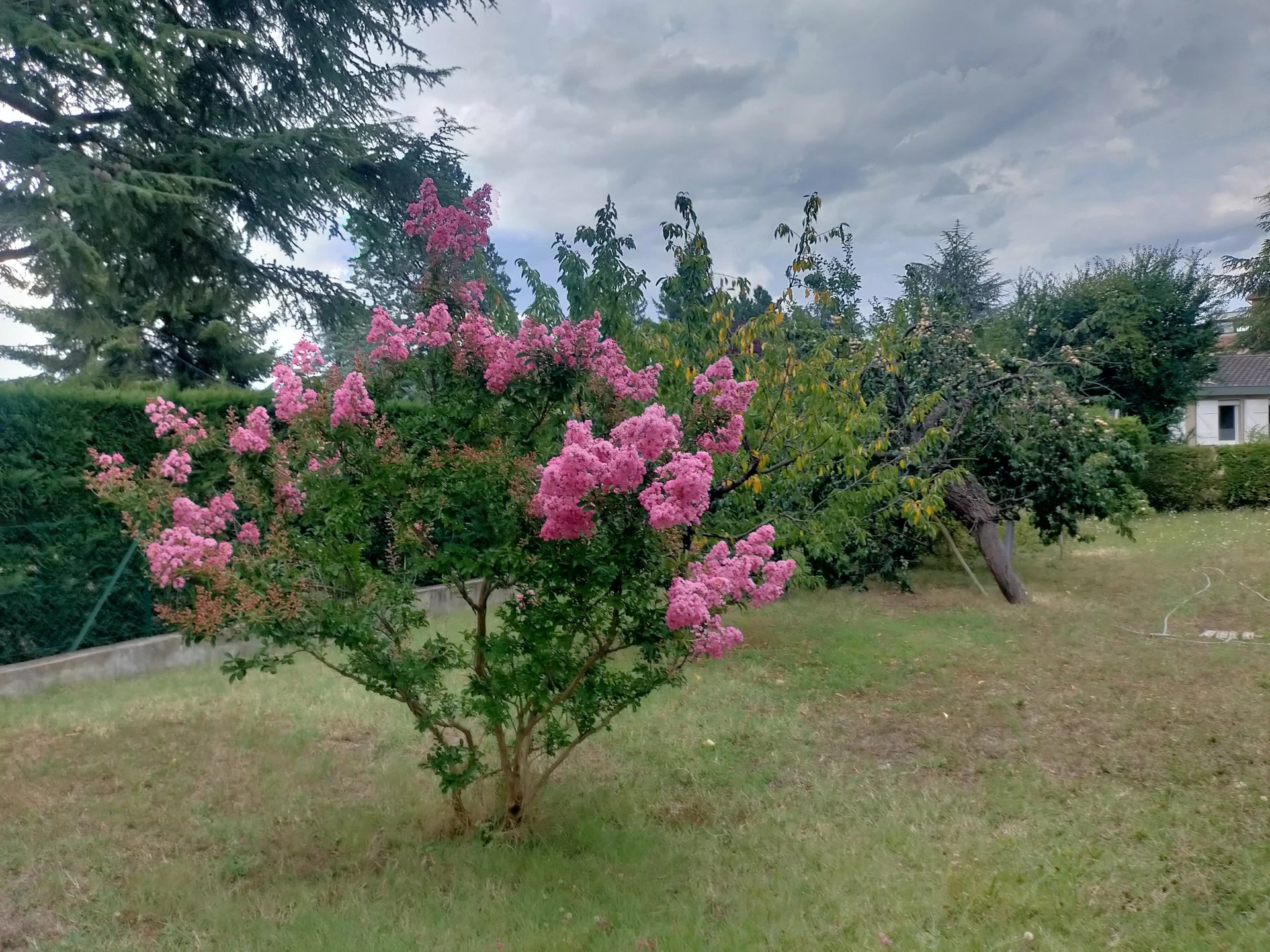 83124740 Location Francheville