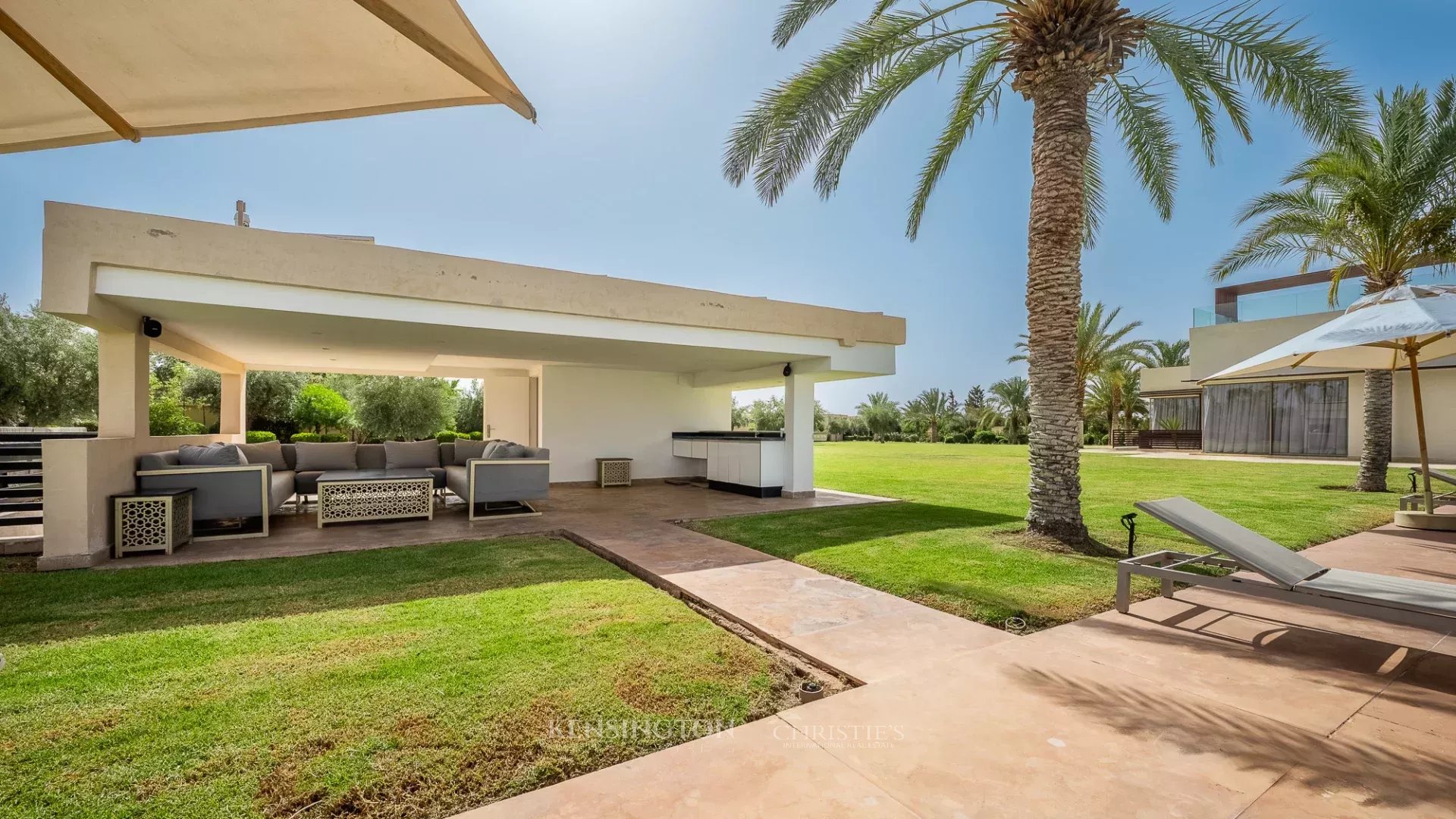 5 Bedroom Villa/Townhouse's Image 5