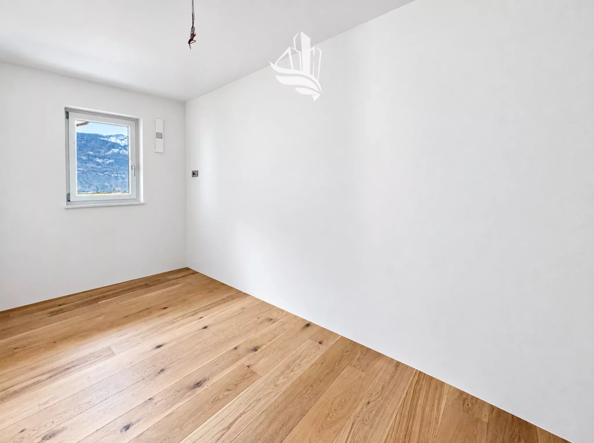 Montan-Glen: 4-Zimmer-Wohnung mit Panoramablick in ruhiger Sonnenlage