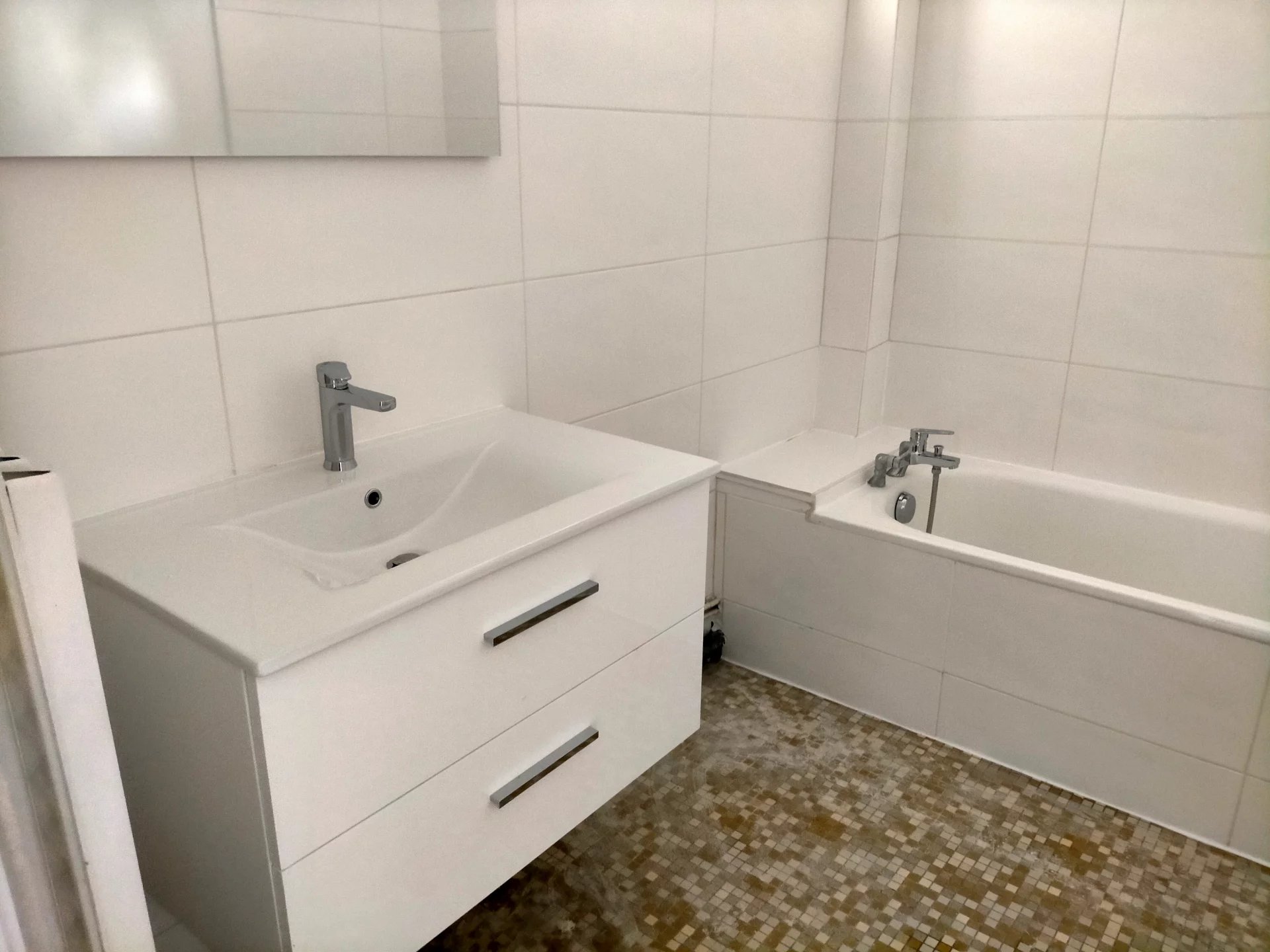 82372903 Location Lyon 9ème