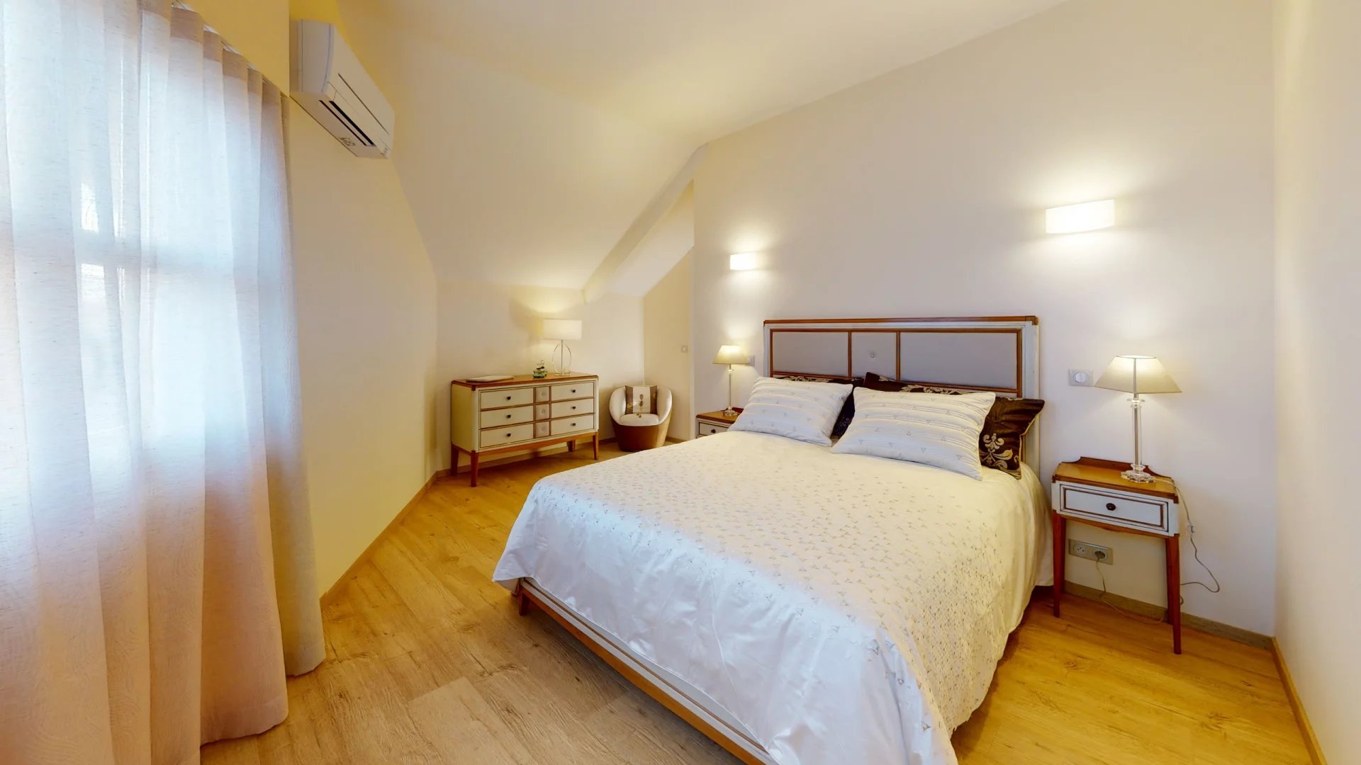 Penthouse de 220m2, prestigieux et en attique, à Divonne-les-Bains