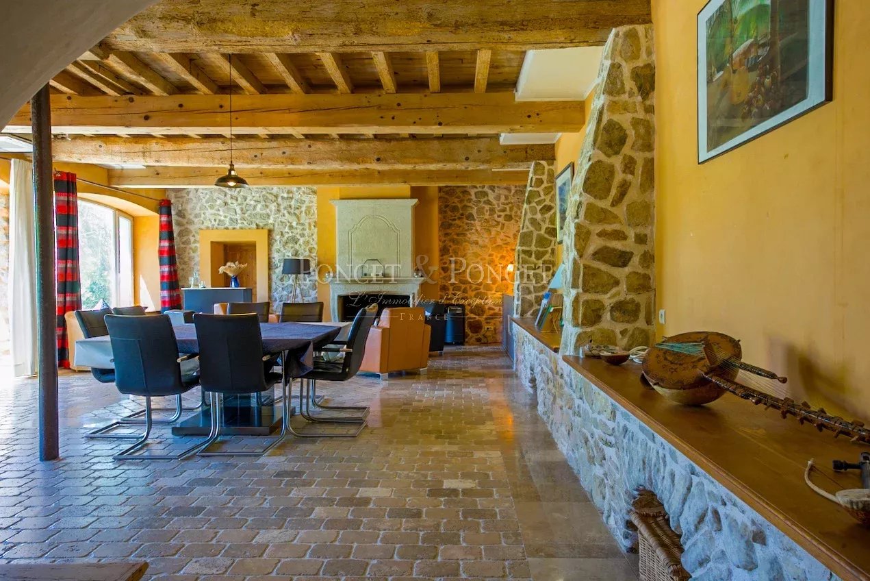 16 Bedroom Villa/Townhouse's Image 13