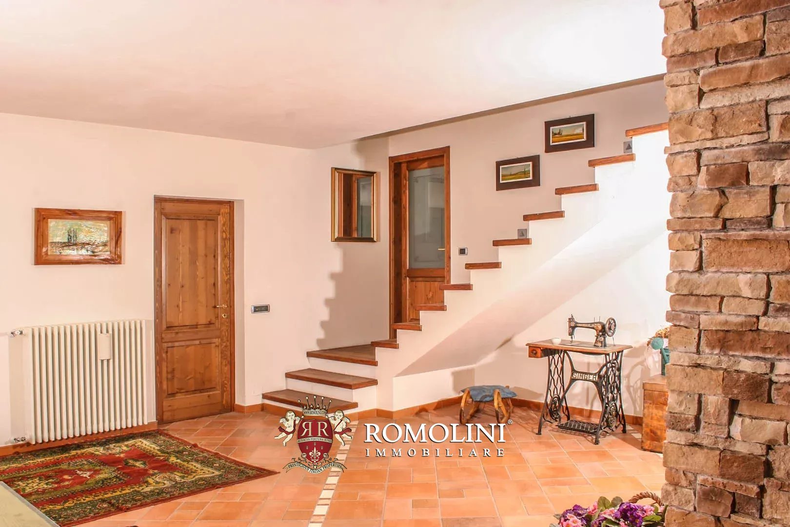 5 Bedroom Villa/Townhouse's Image 38