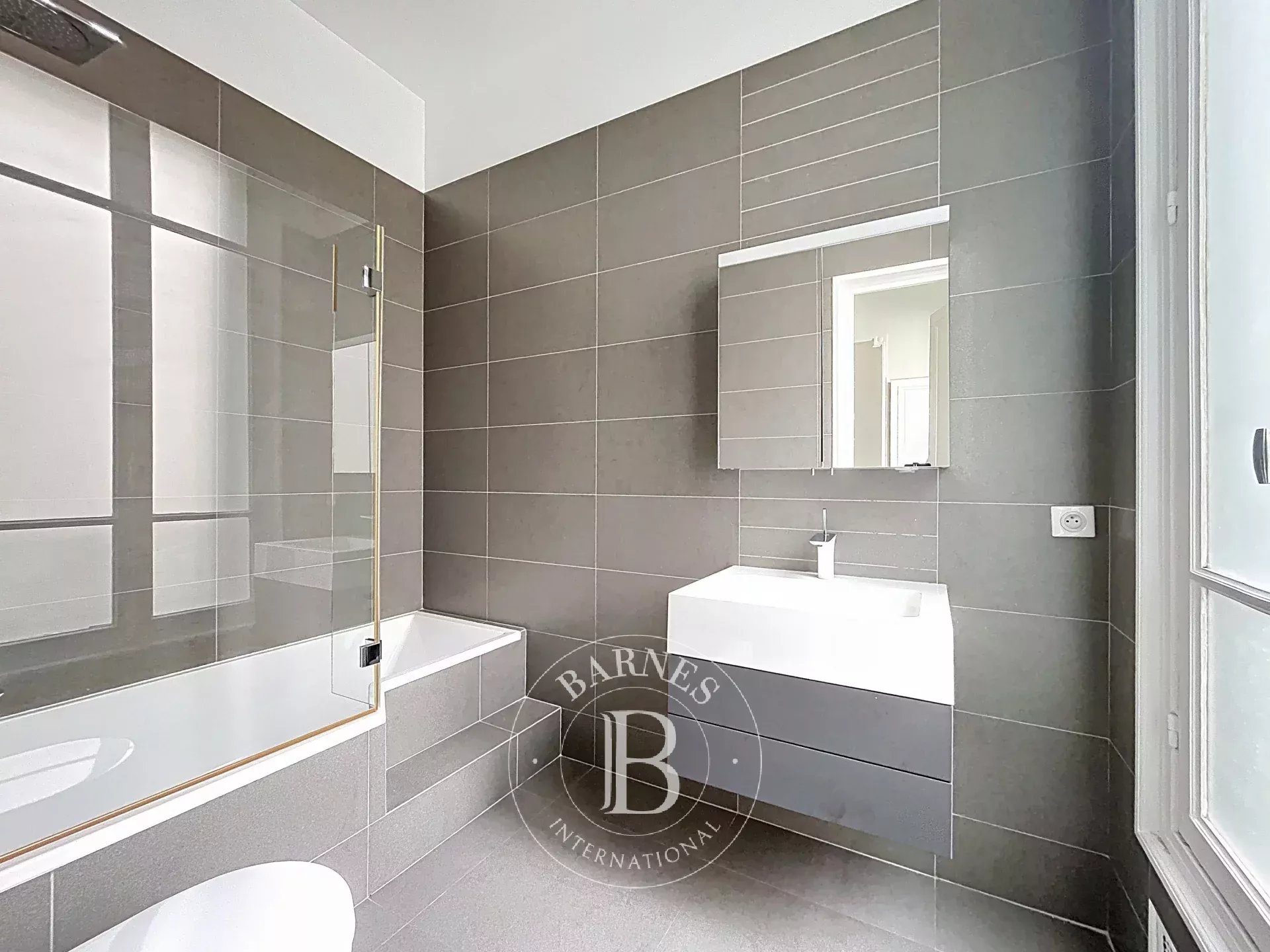 Daire Paris 16ème - picture 26