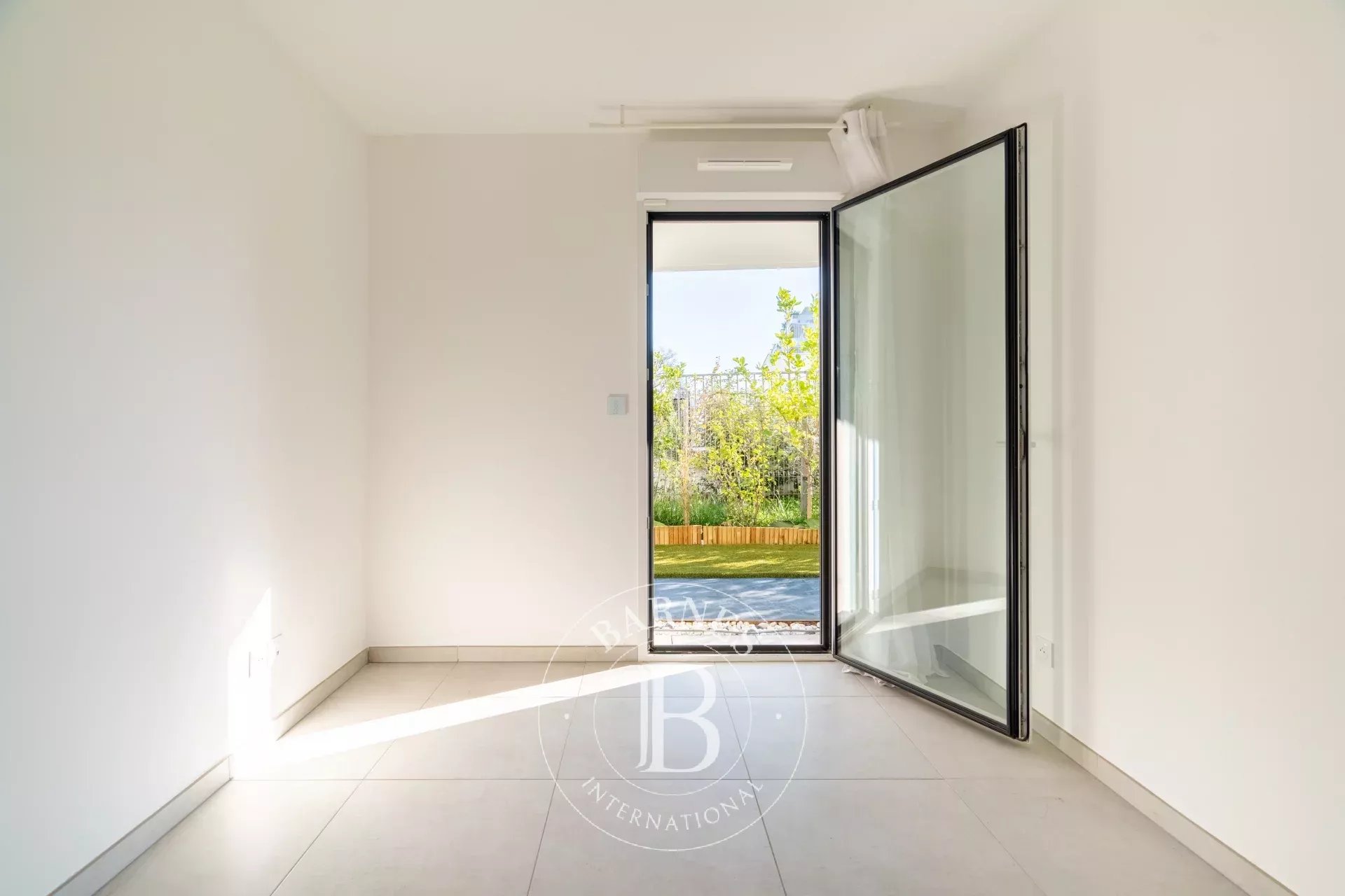 Daire Marseille 8ème - picture 9