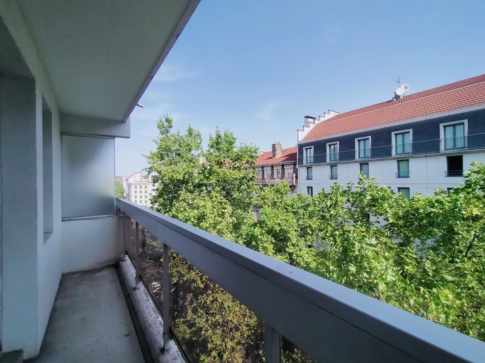 87268045 Location Lyon 7ème