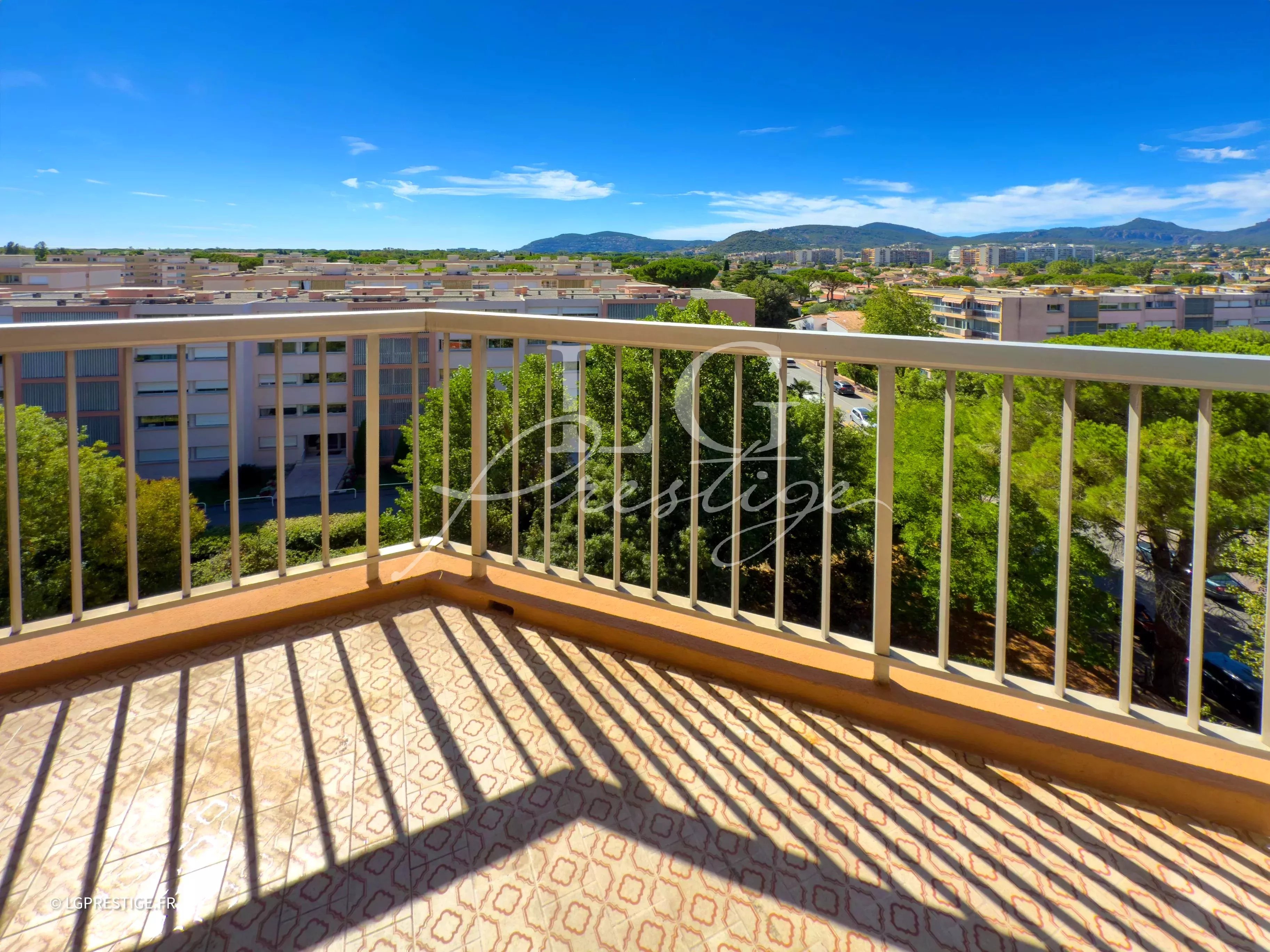 Agence immobilière de L & G PRESTIGE IMMOBILIER