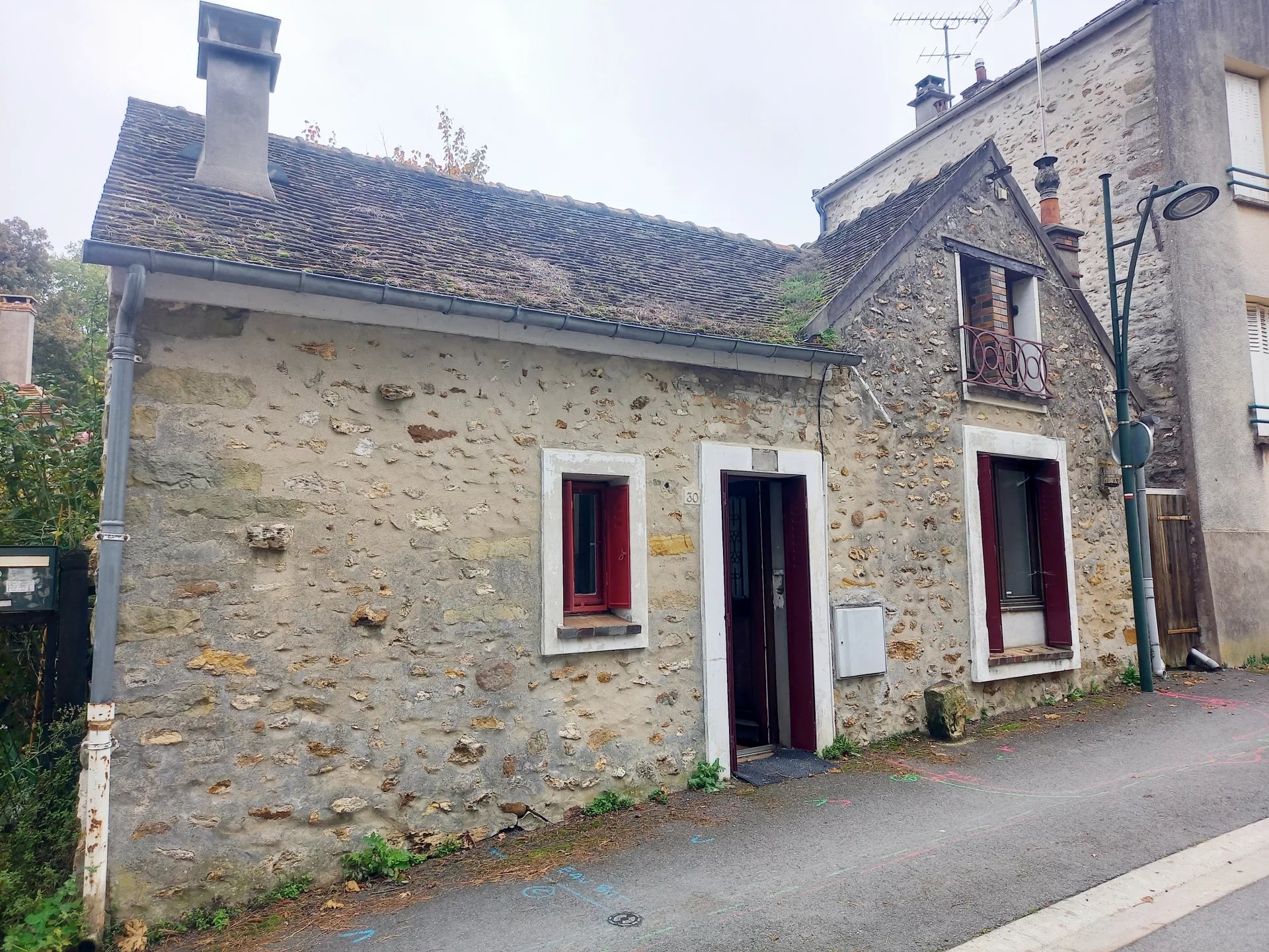 Maison de village avec jardin