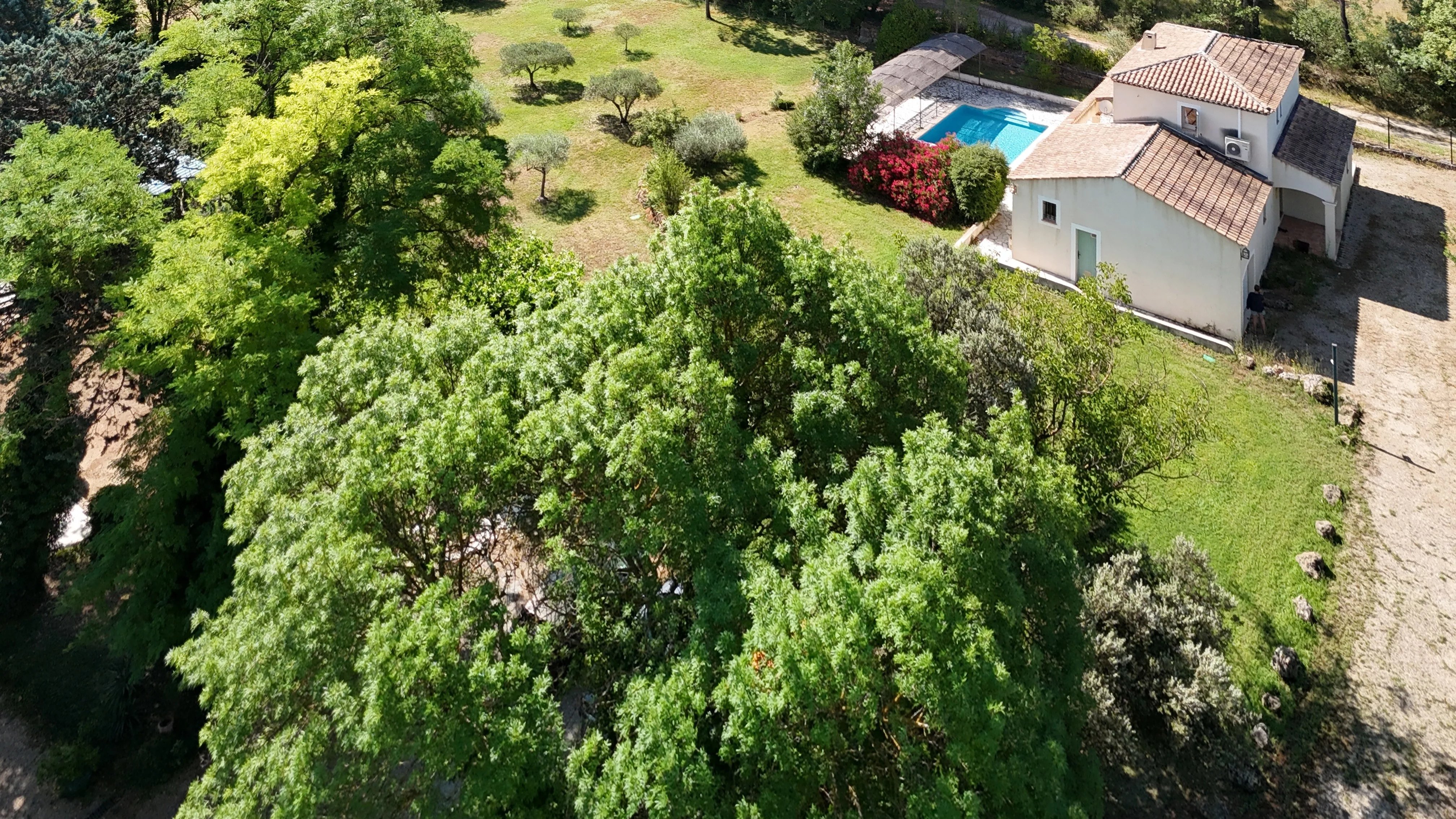 Exceptional property with 19th-century mill, detached villa, 2 pools on 1.6 hectares