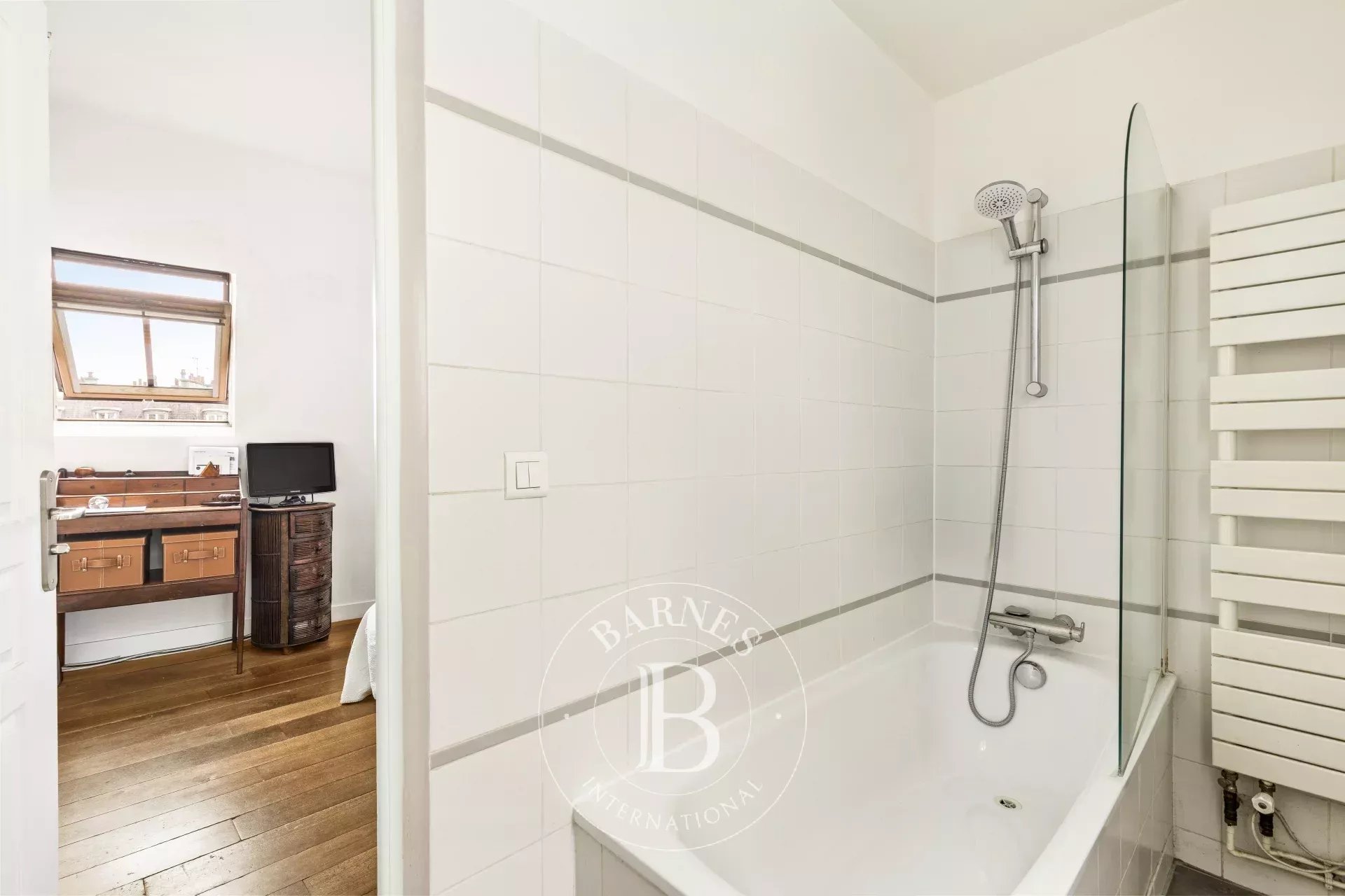 Paris  - Apartment 2 Bedrooms - picture 9
