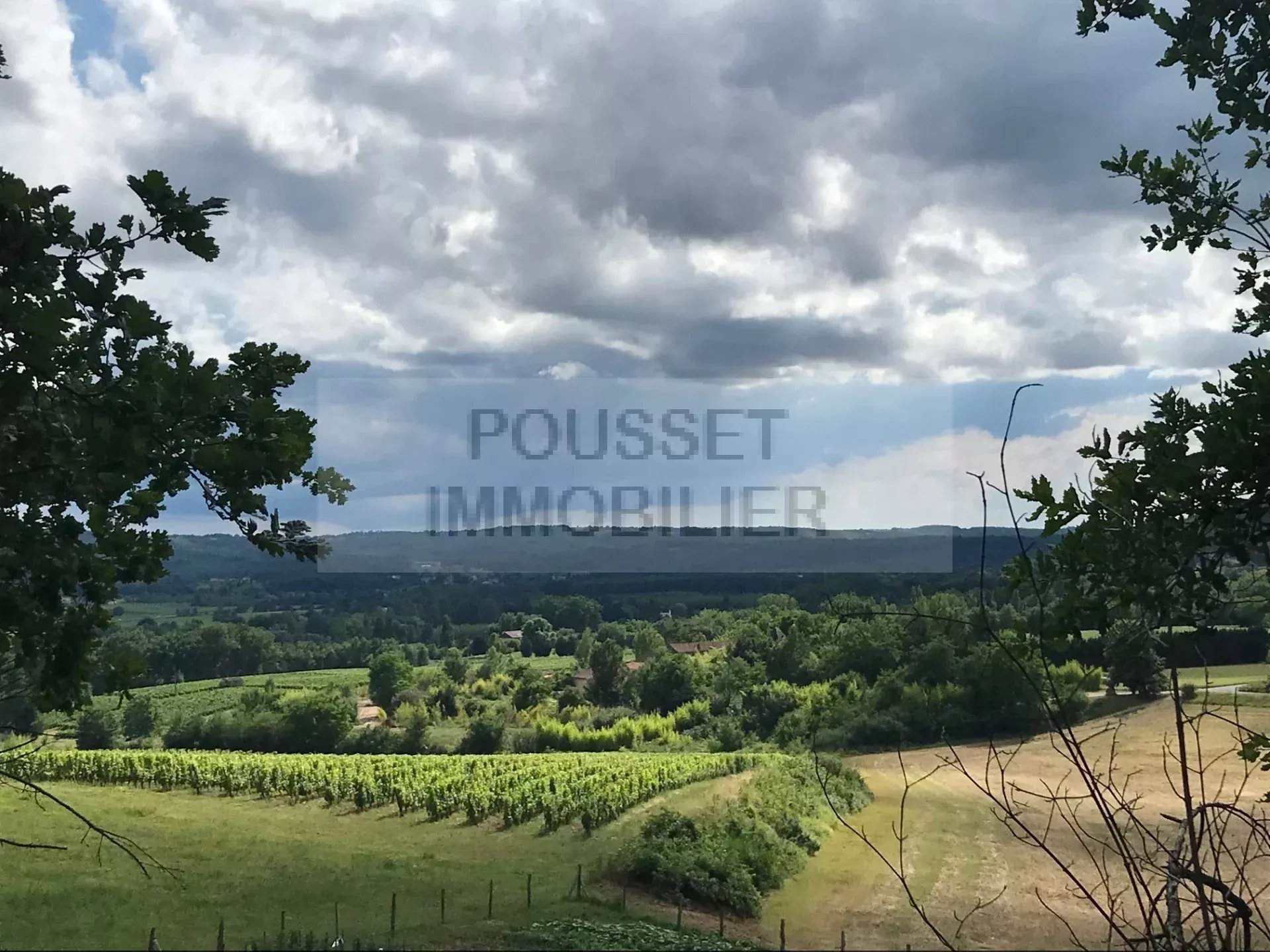 Building plot of 7284 m², fully constructible and wooded, with superb views over the countryside.