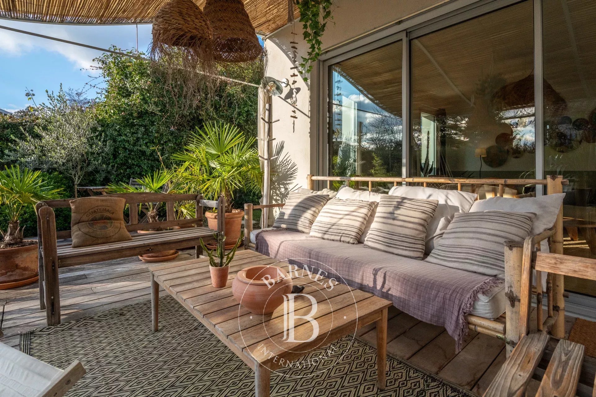 Ev Tassin-la-Demi-Lune