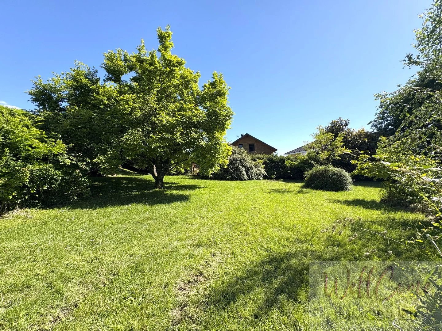 Grésy-sur-aix - Terrain plat et viabilisé de 735 m² à bâtir !