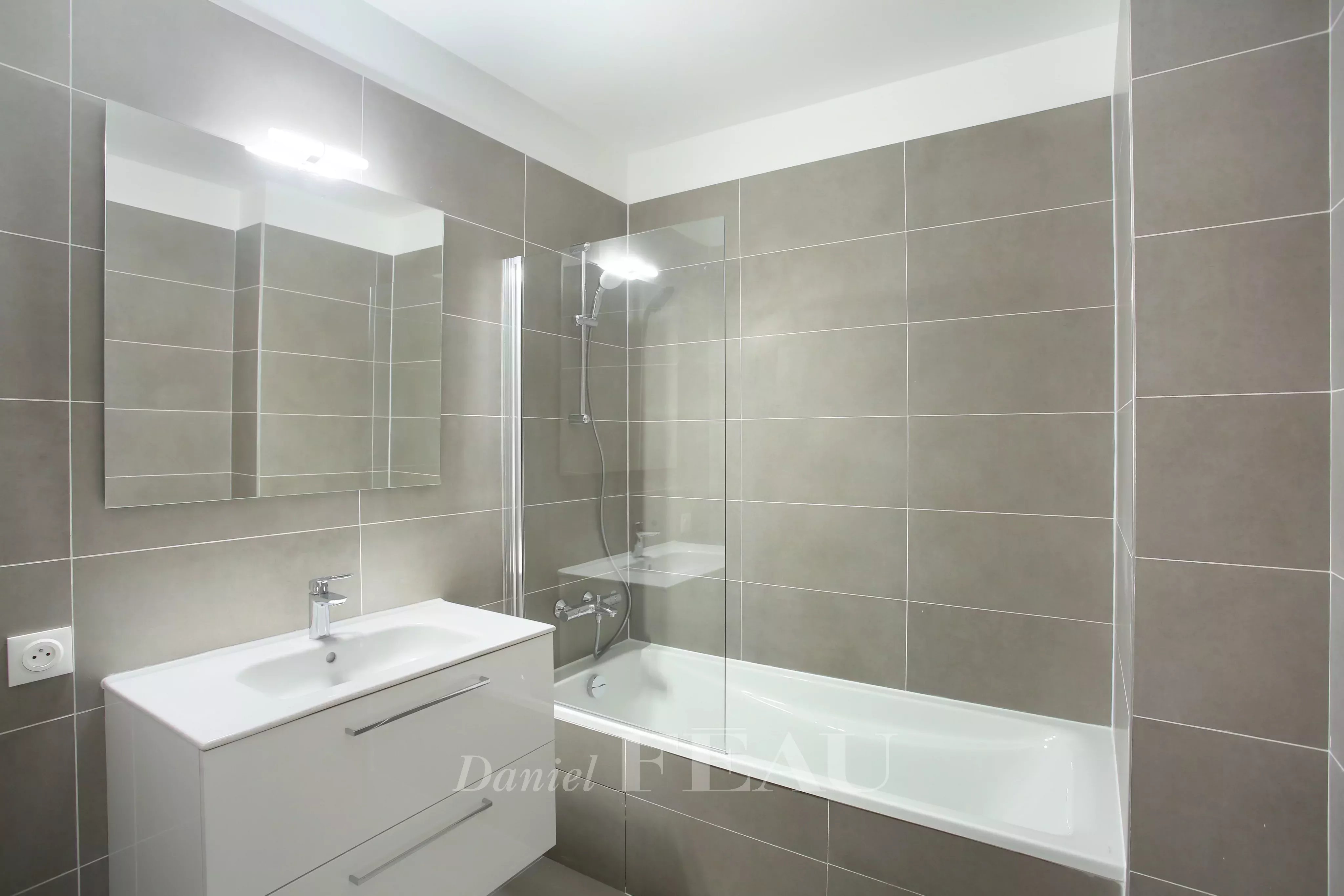 Rental Apartment Paris 16th