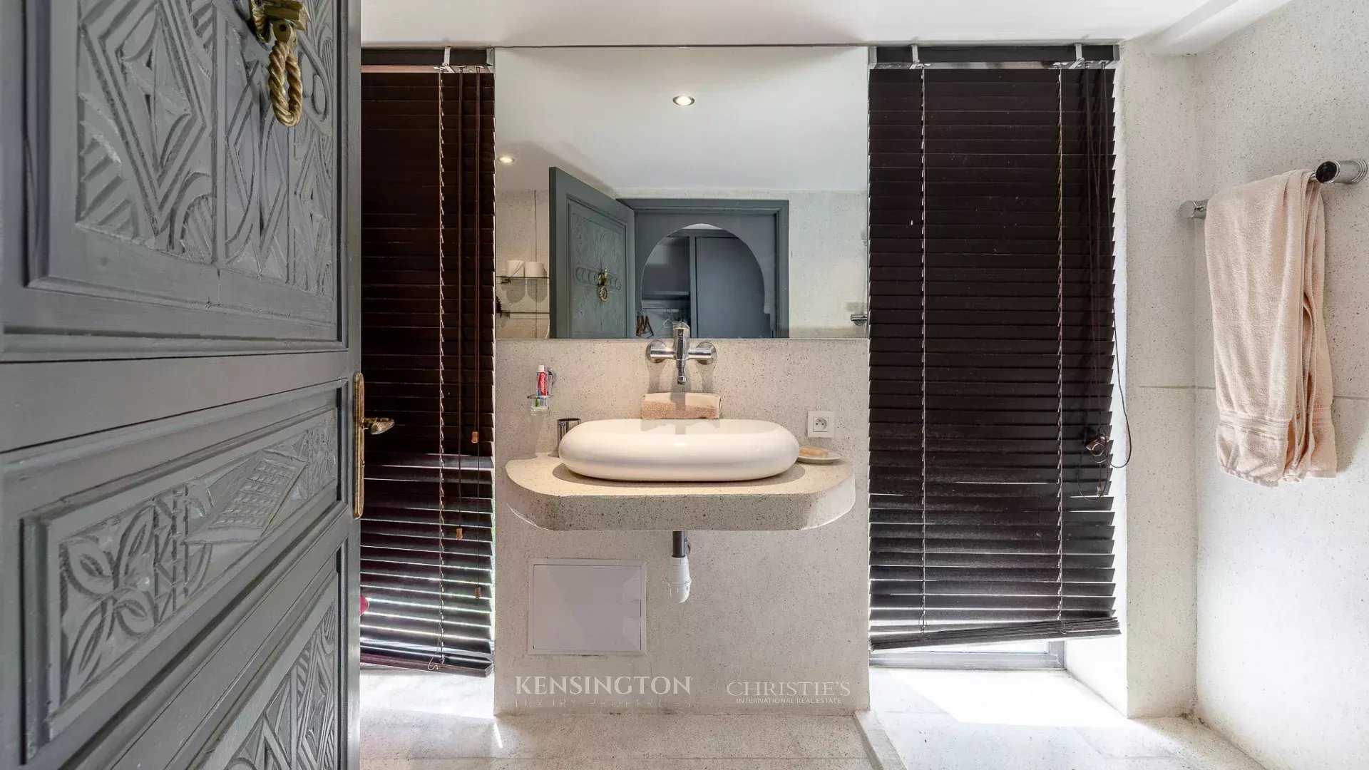 9 Bedroom Villa/Townhouse's Image 33