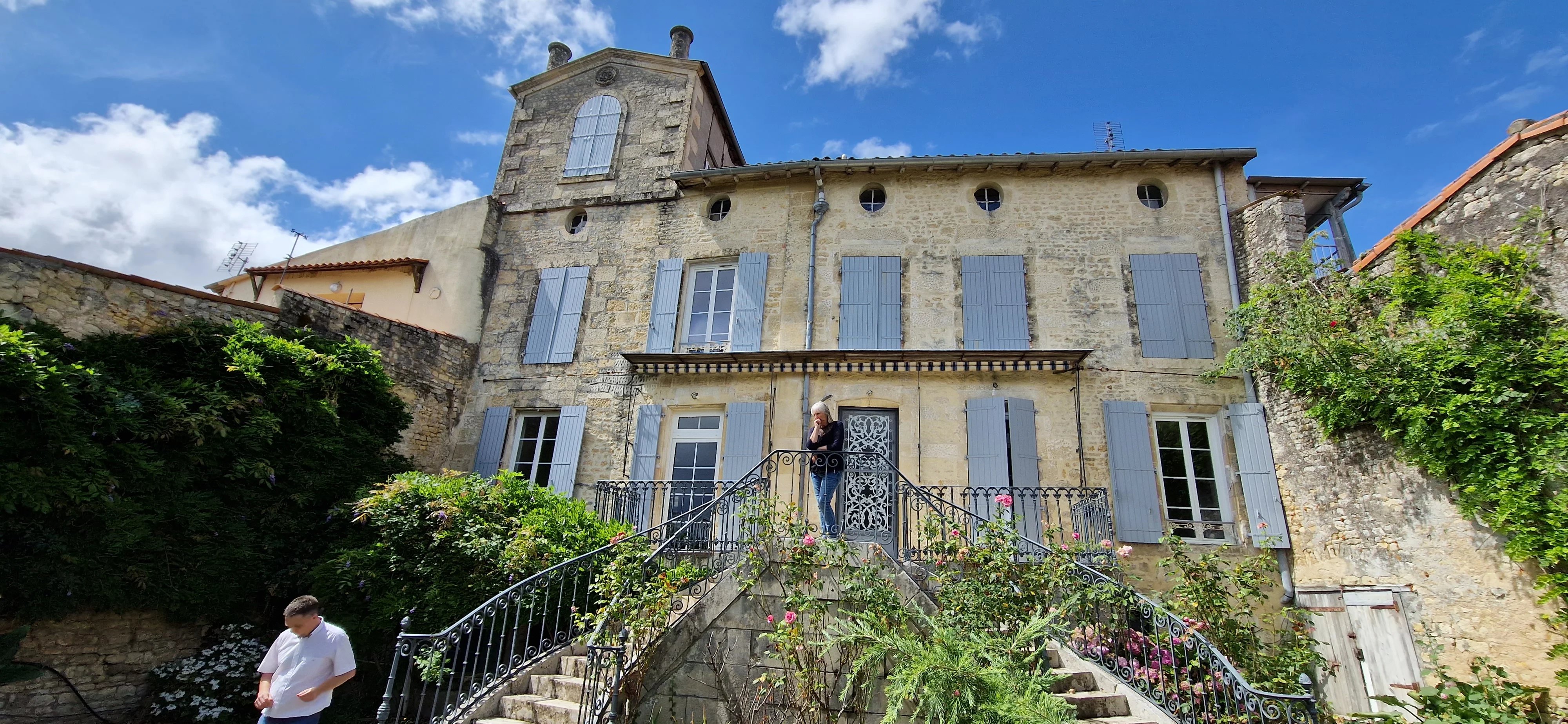 House in Saint-Maixent-l'Ecole - view 1