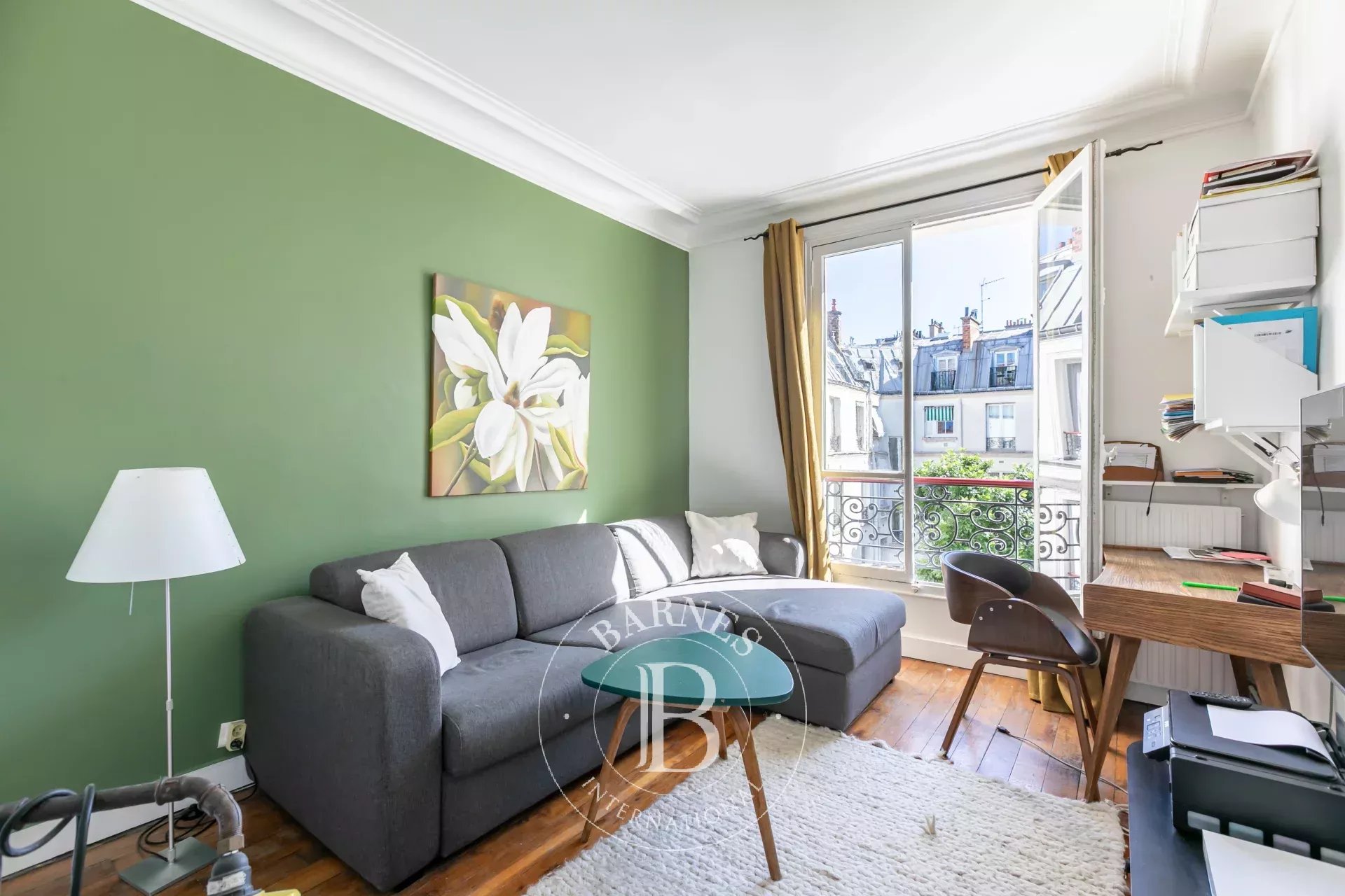 Paris 17 - Marché Lebon - 4-bedroom duplex - upper floor with full-length balcony - picture 8