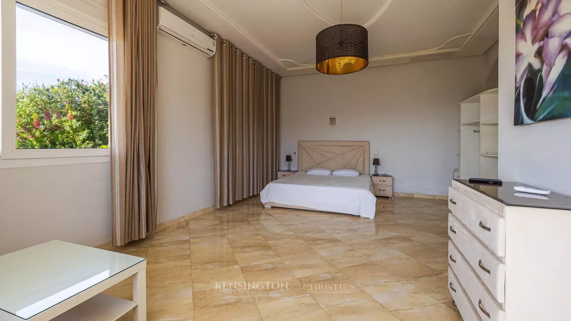 7 Bedroom Villa/Townhouse's Image 42