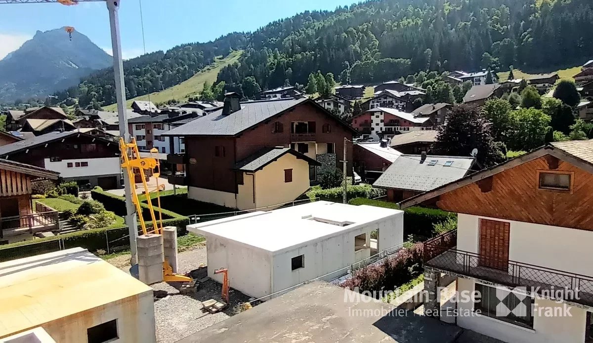 Photo of A superb, 5-bedroom 5-bathroom new-build chalet in the heart of Morzine