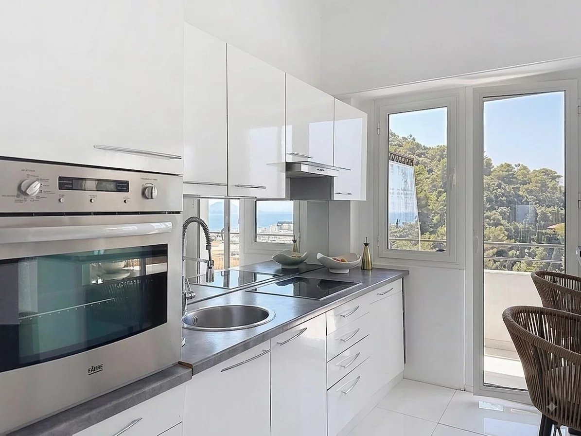 Image of Apartment - 1 Bedrooms - 1 Bathrooms for Sale in Alpes-Maritimes-Cannes-France, Image 2