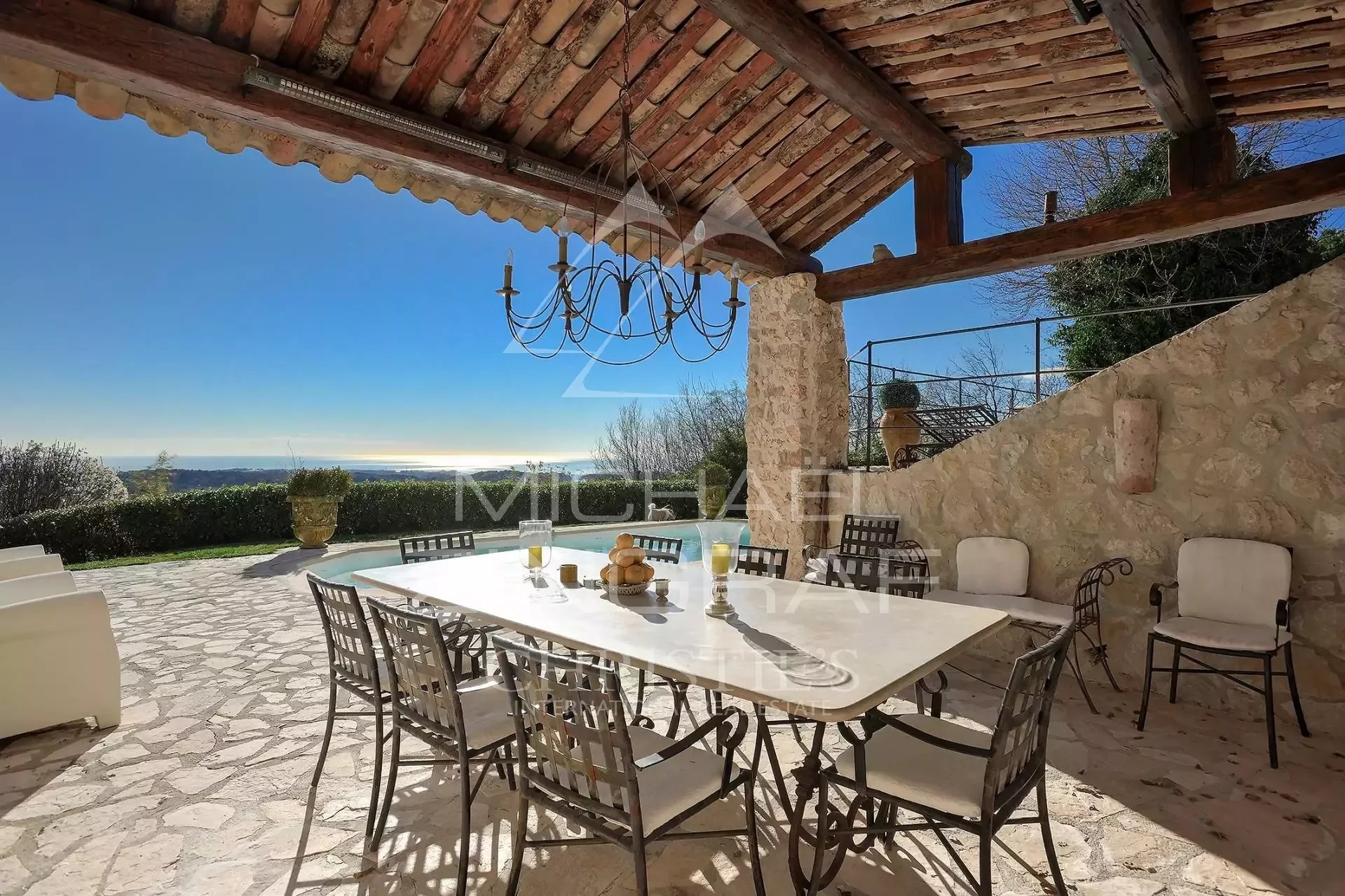 5 Bedroom Villa/Townhouse's Image 4