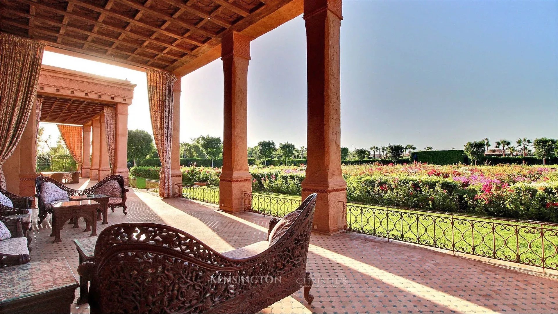 9 Bedroom Villa/Townhouse's Image 3