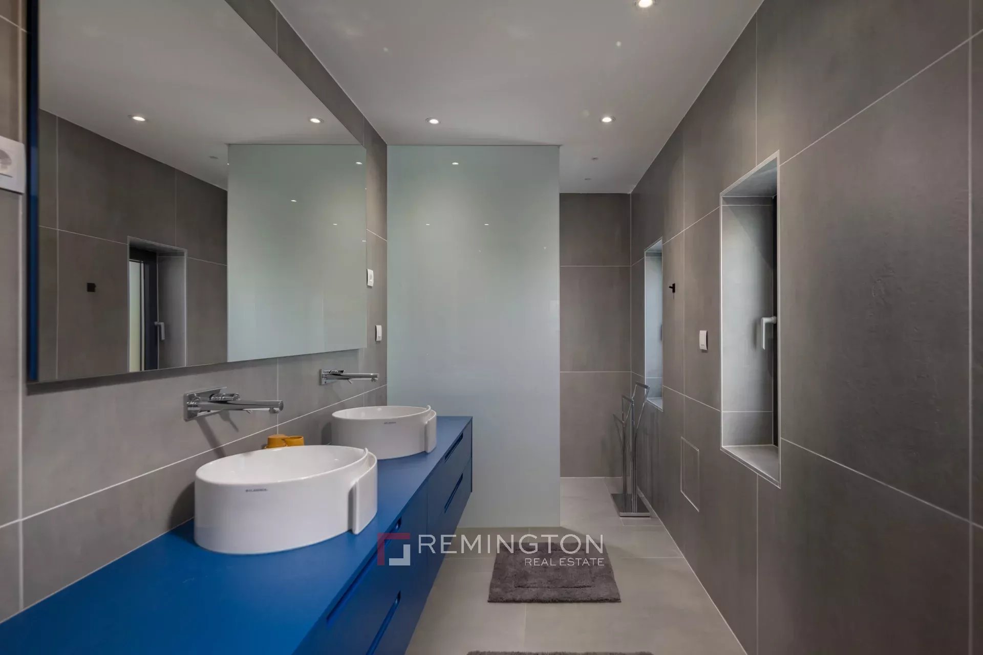 Apartment/Flat's Image 13