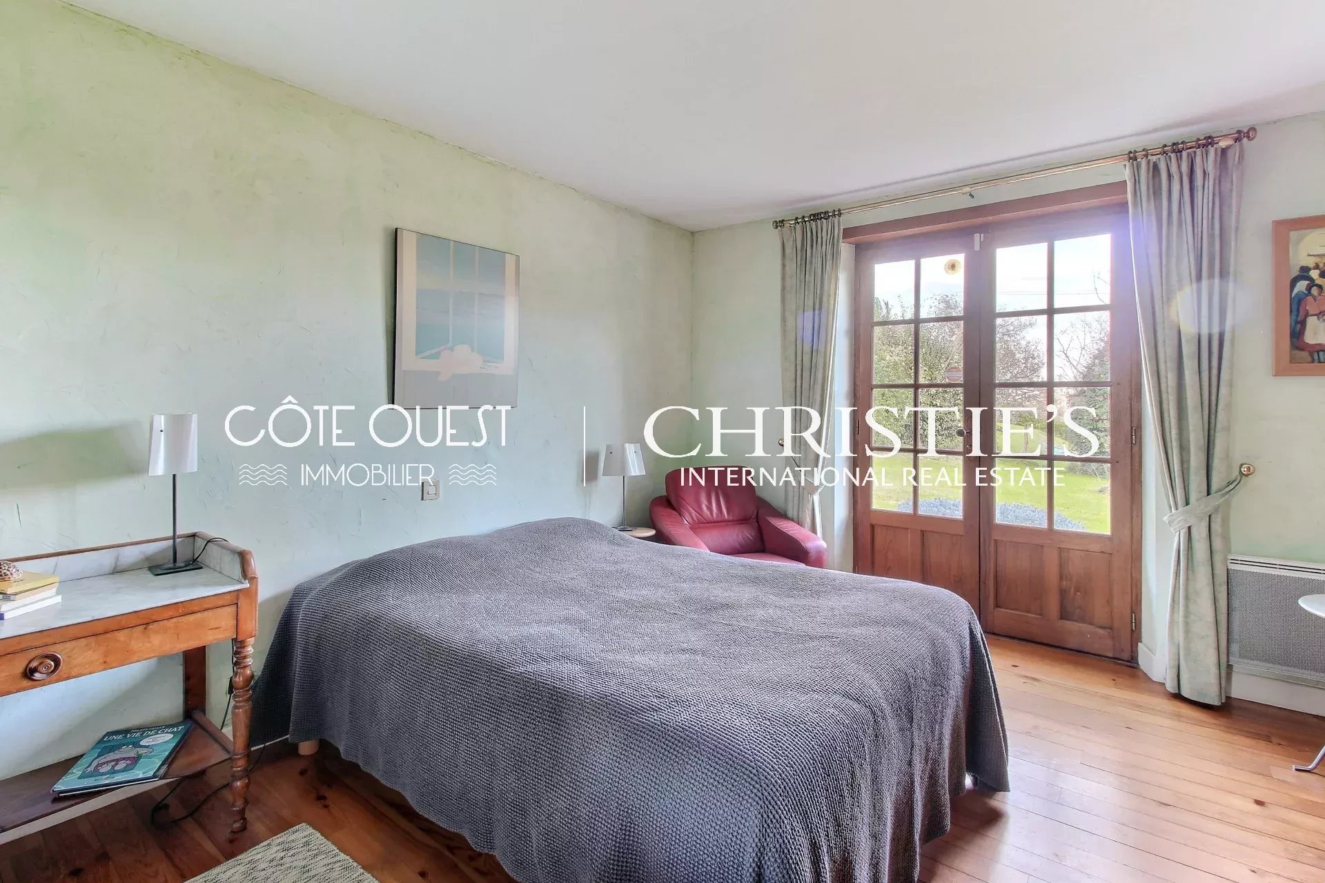 4 Bedroom Villa/Townhouse's Image 8