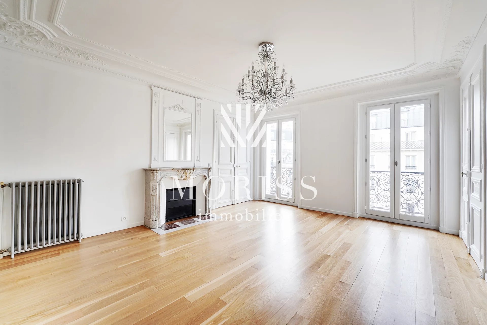 APPARTEMENT - 5 PIÈCES - HAUT MARAIS - Image Array