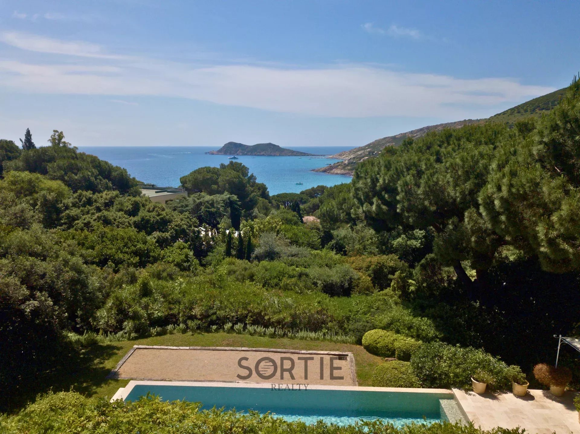 Agence immobilière de Sortie Realty