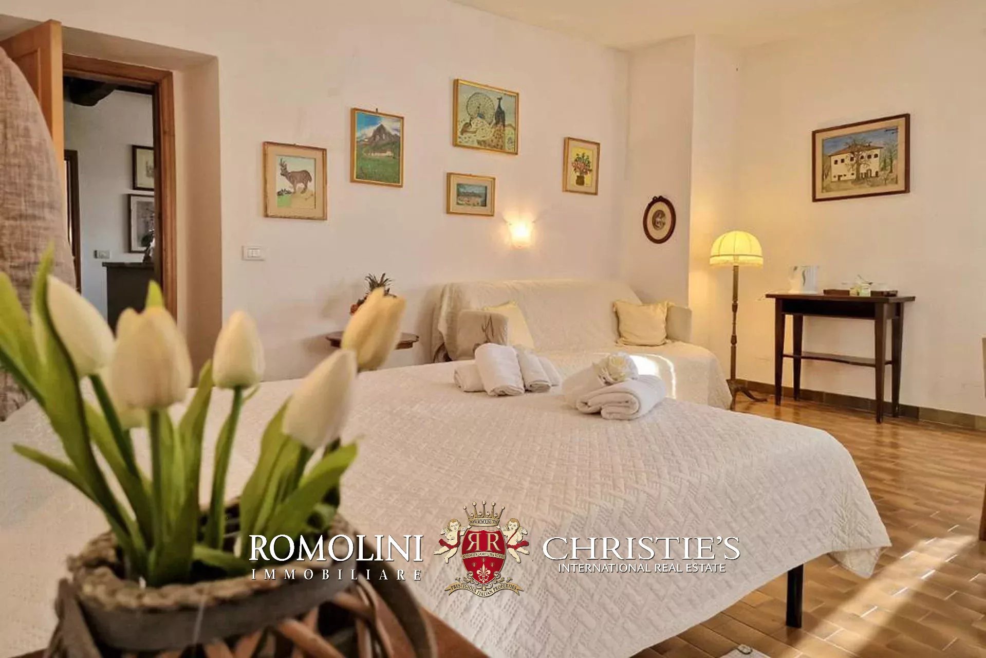 11 Bedroom Villa/Townhouse's Image 15
