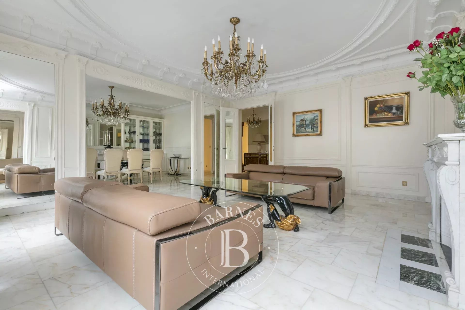 Daire Paris 8ème - picture 4