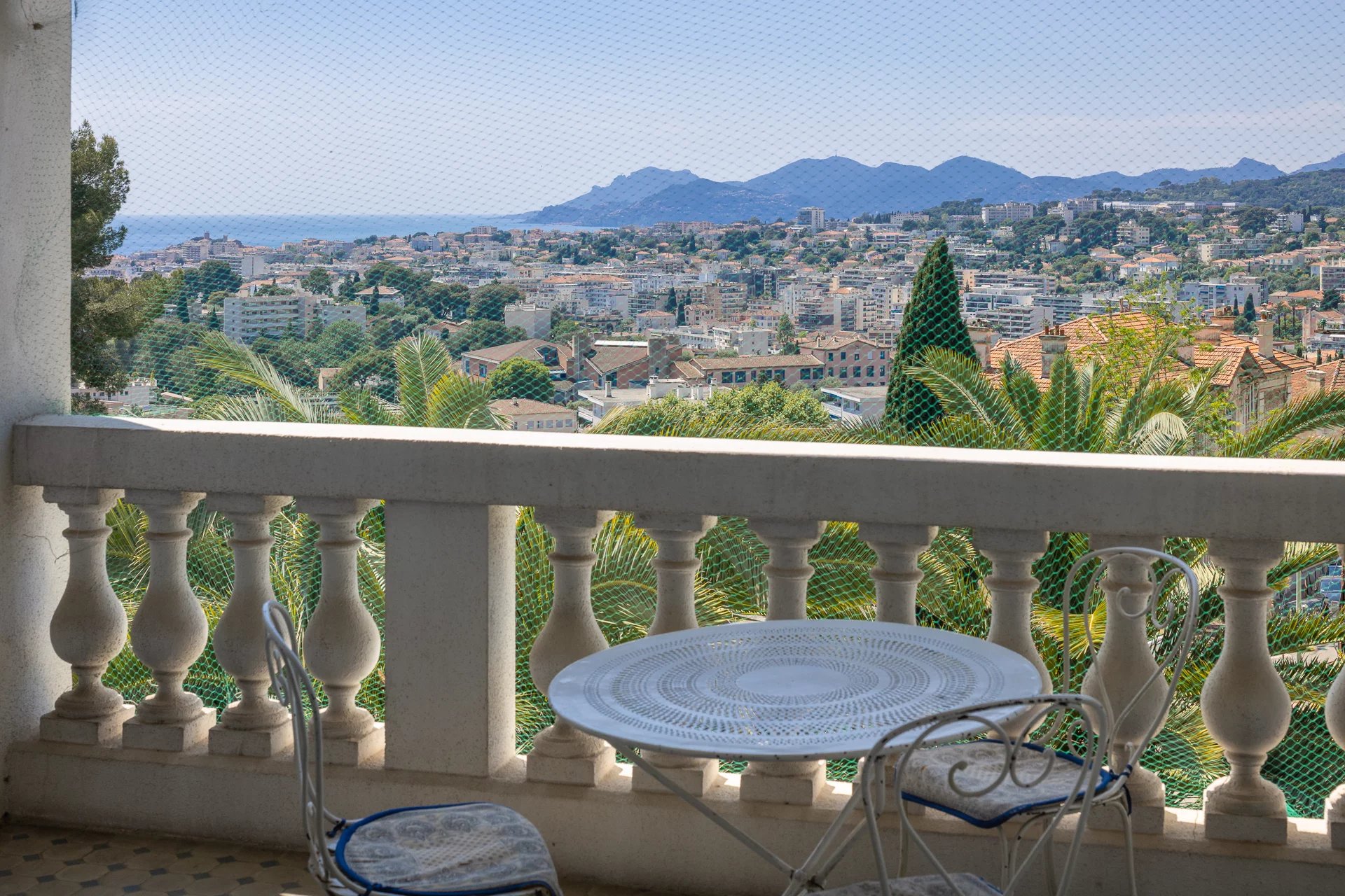 Sale Apartment Le Cannet Mairie
