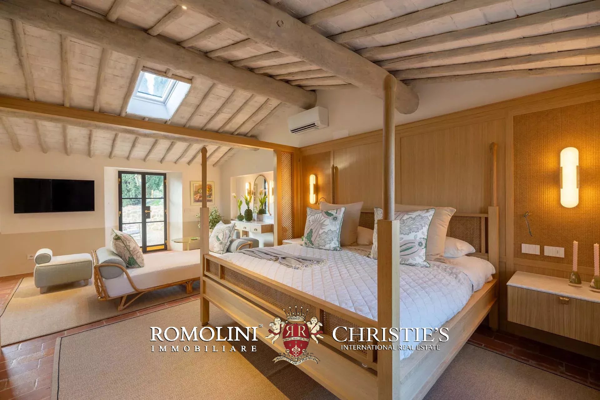 4 Bedroom Villa/Townhouse's Image 61