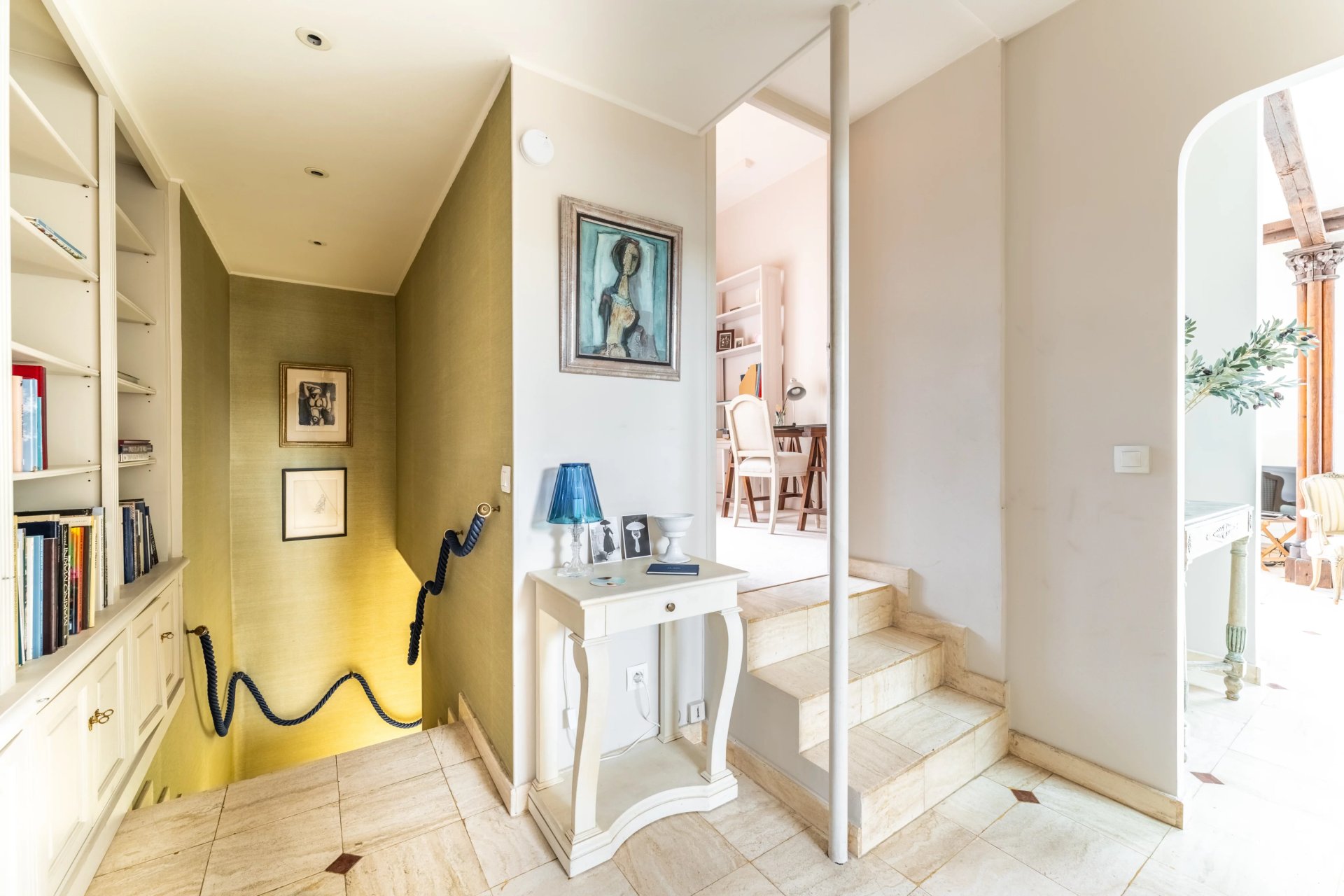 2 Bedroom Apartment/Flat's Image 10