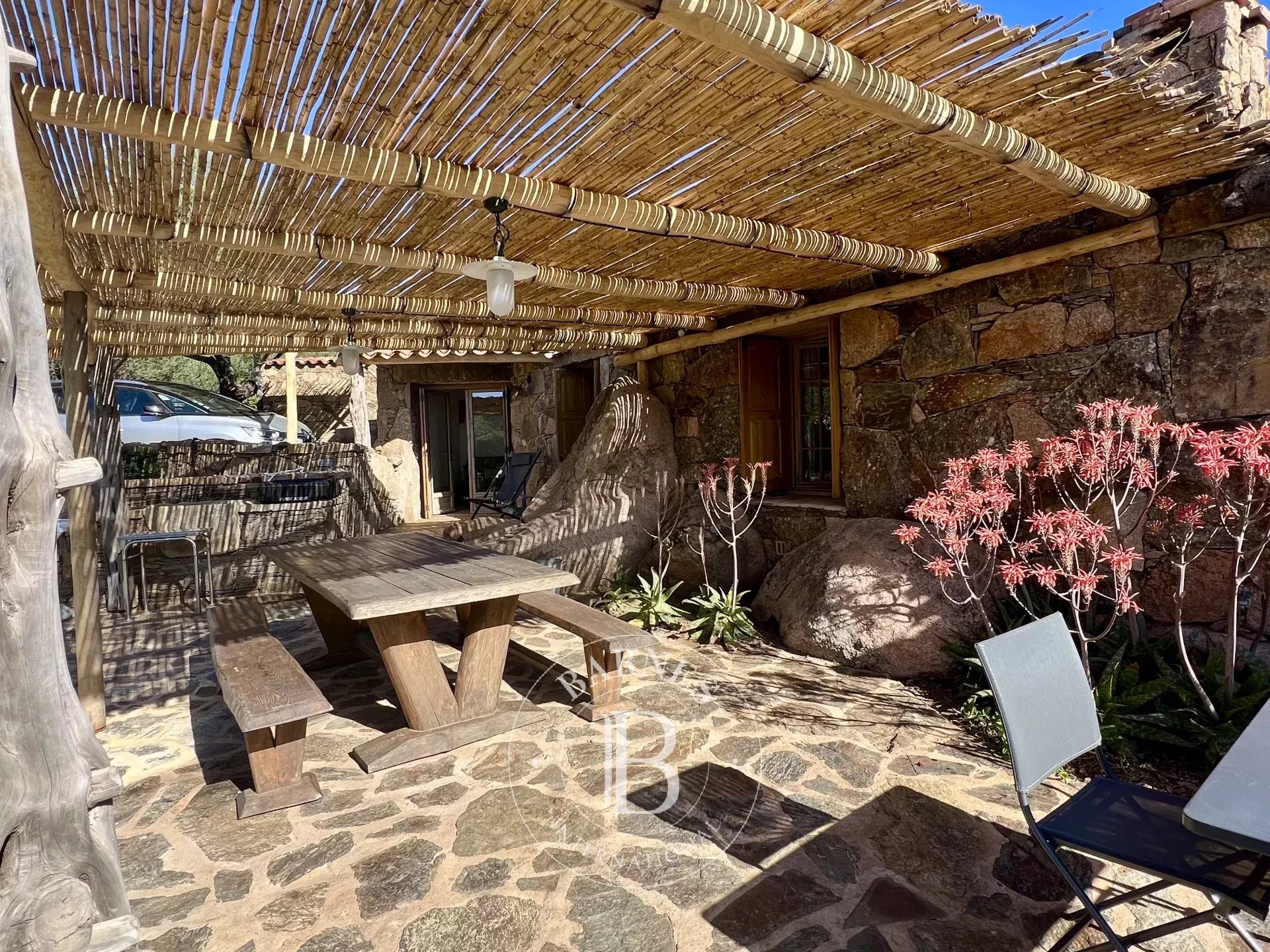 Villa Porto-Vecchio - picture 19 title=