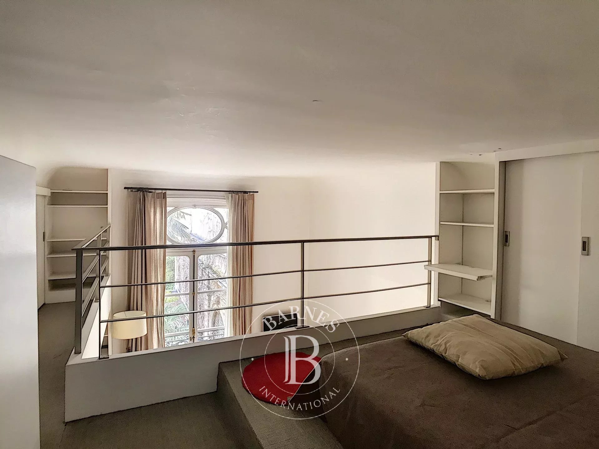 Daire Paris 8ème - picture 5