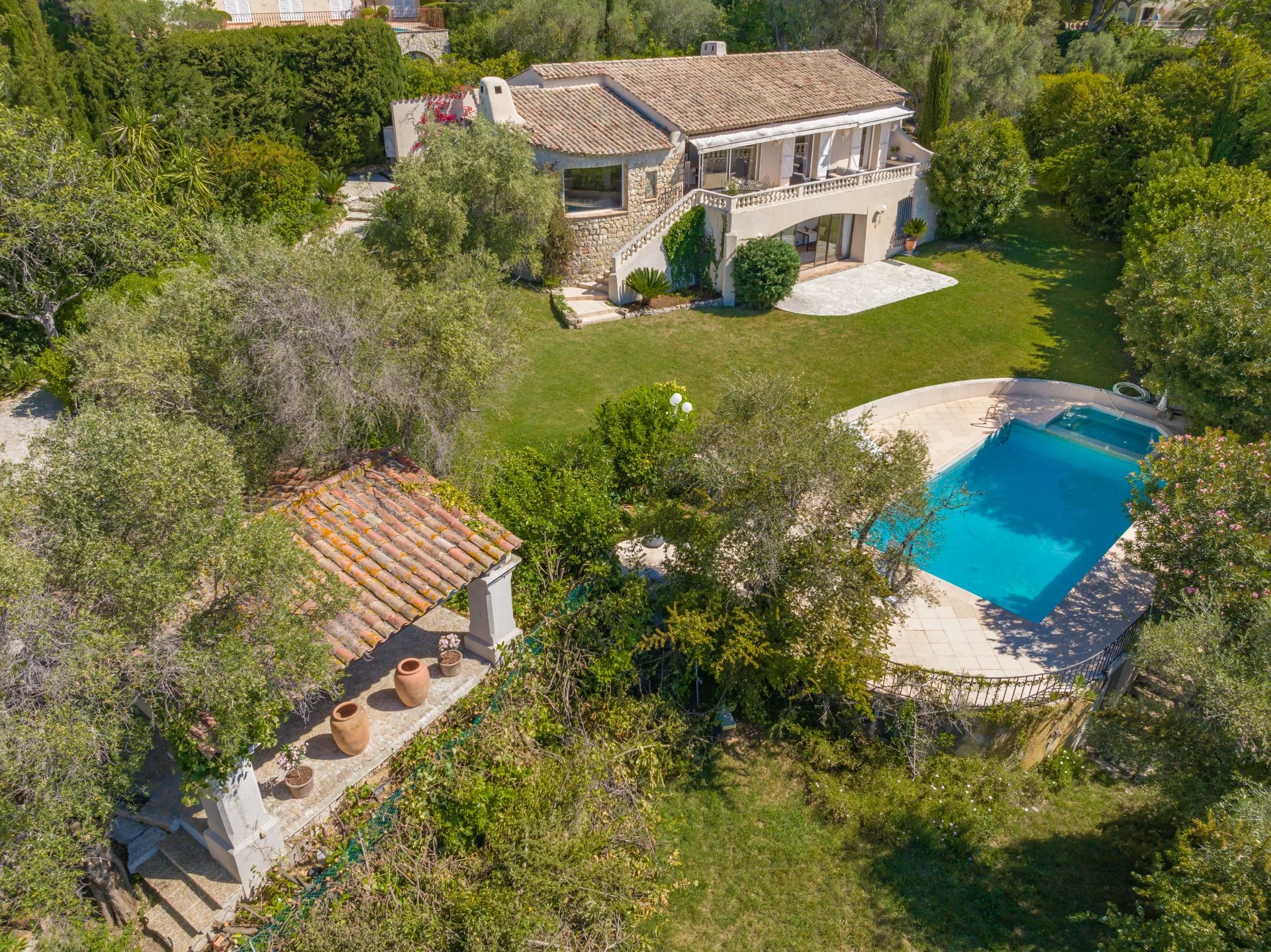 Maison à vendre, 8 pièces, 427 m², Mougins