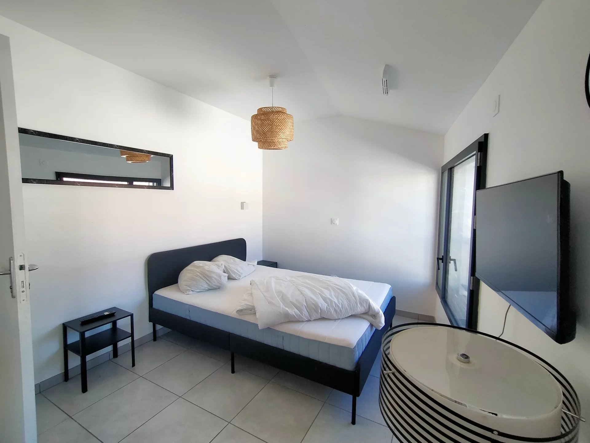 82356001 Location Lyon 7ème