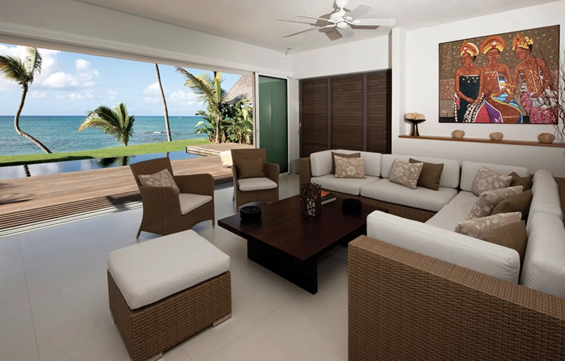 Mauritius - Rare opportunity : Luxury villa by the sea near Grand Bay - Pointe aux Canonniers