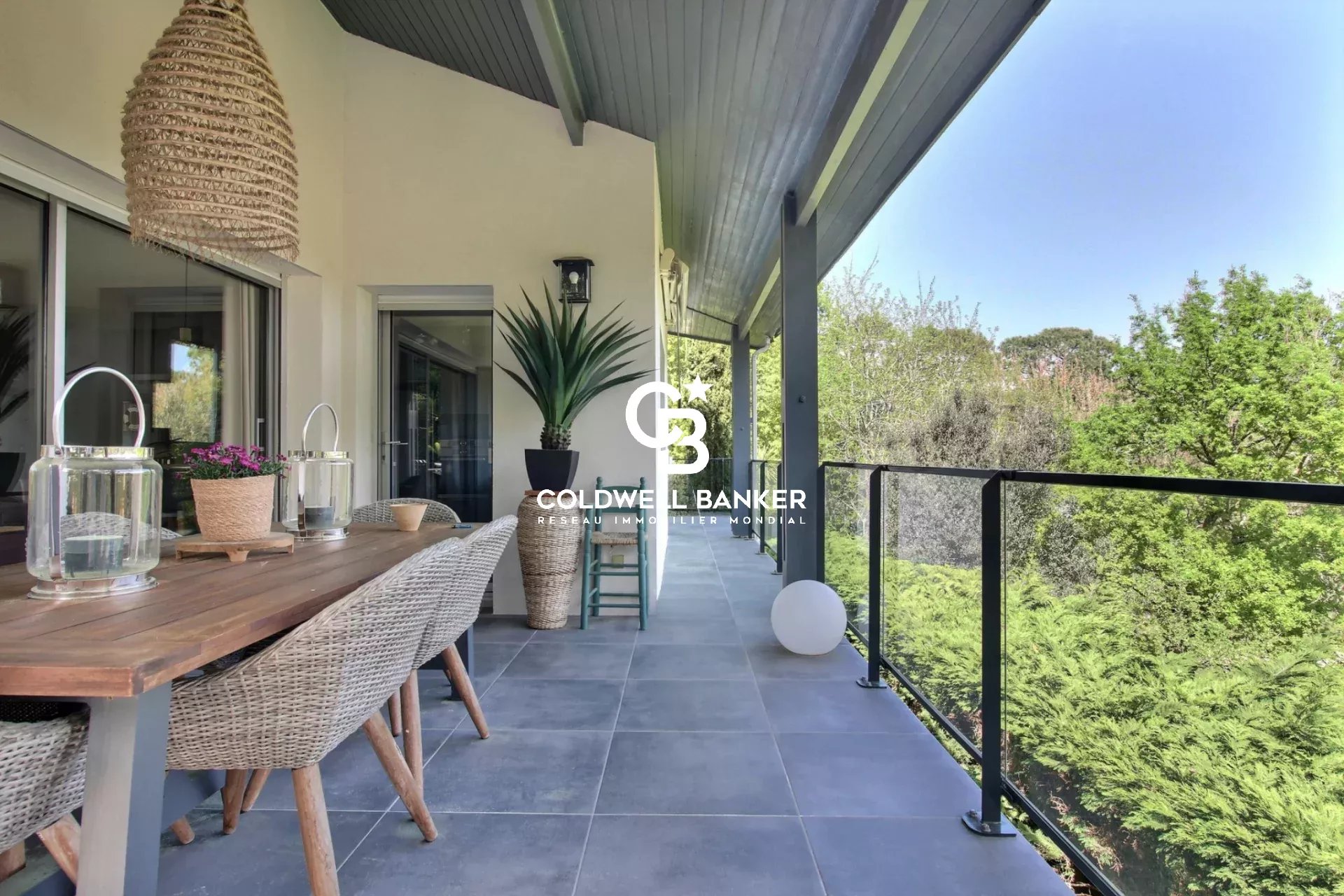 Agence immobilière de Silver Coast Int. Realty