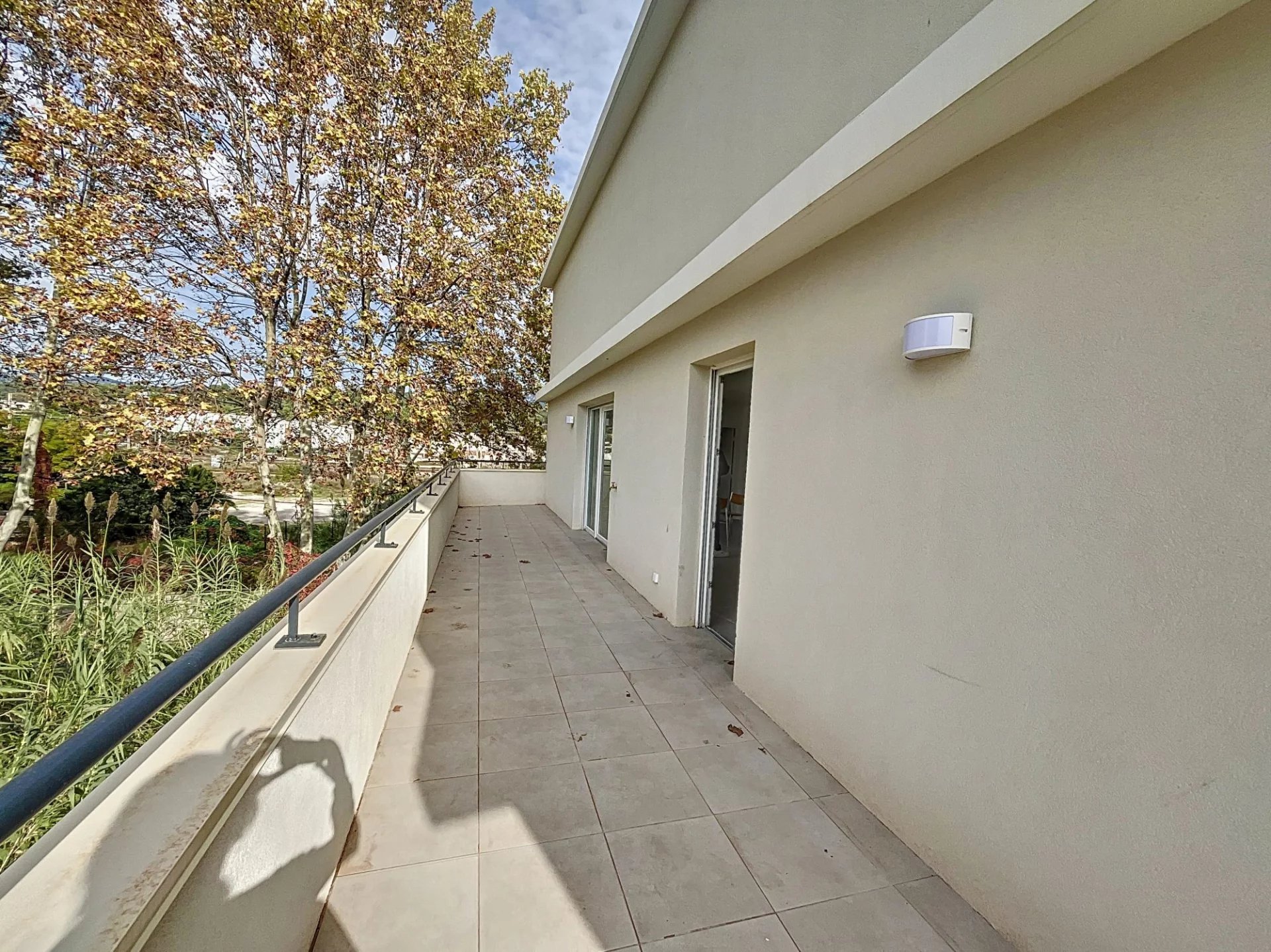 GRAND T4 et sa belle terrasse de 26 m²