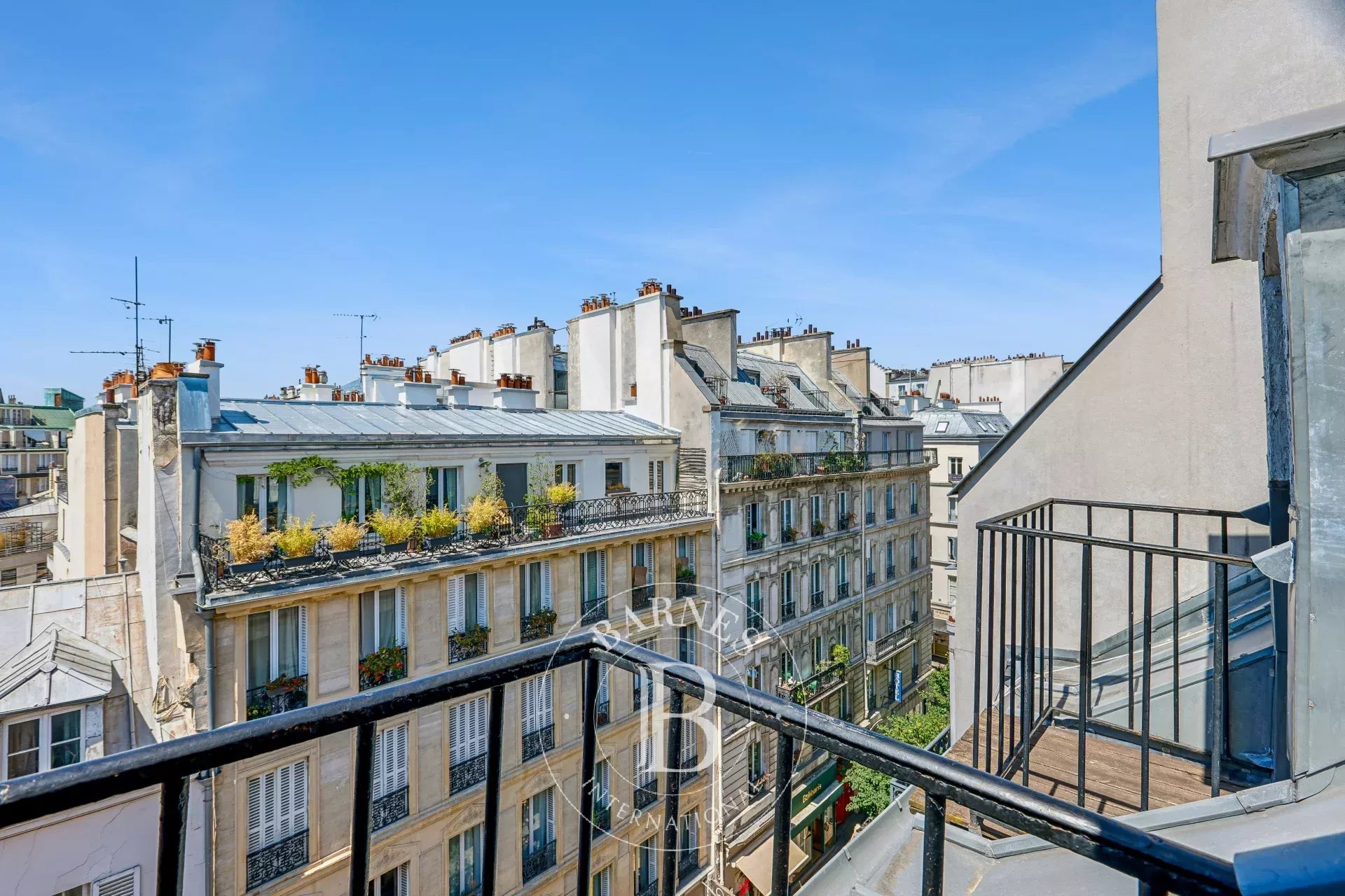 Apartment Paris 75009  -  ref 87172846 (picture 1)