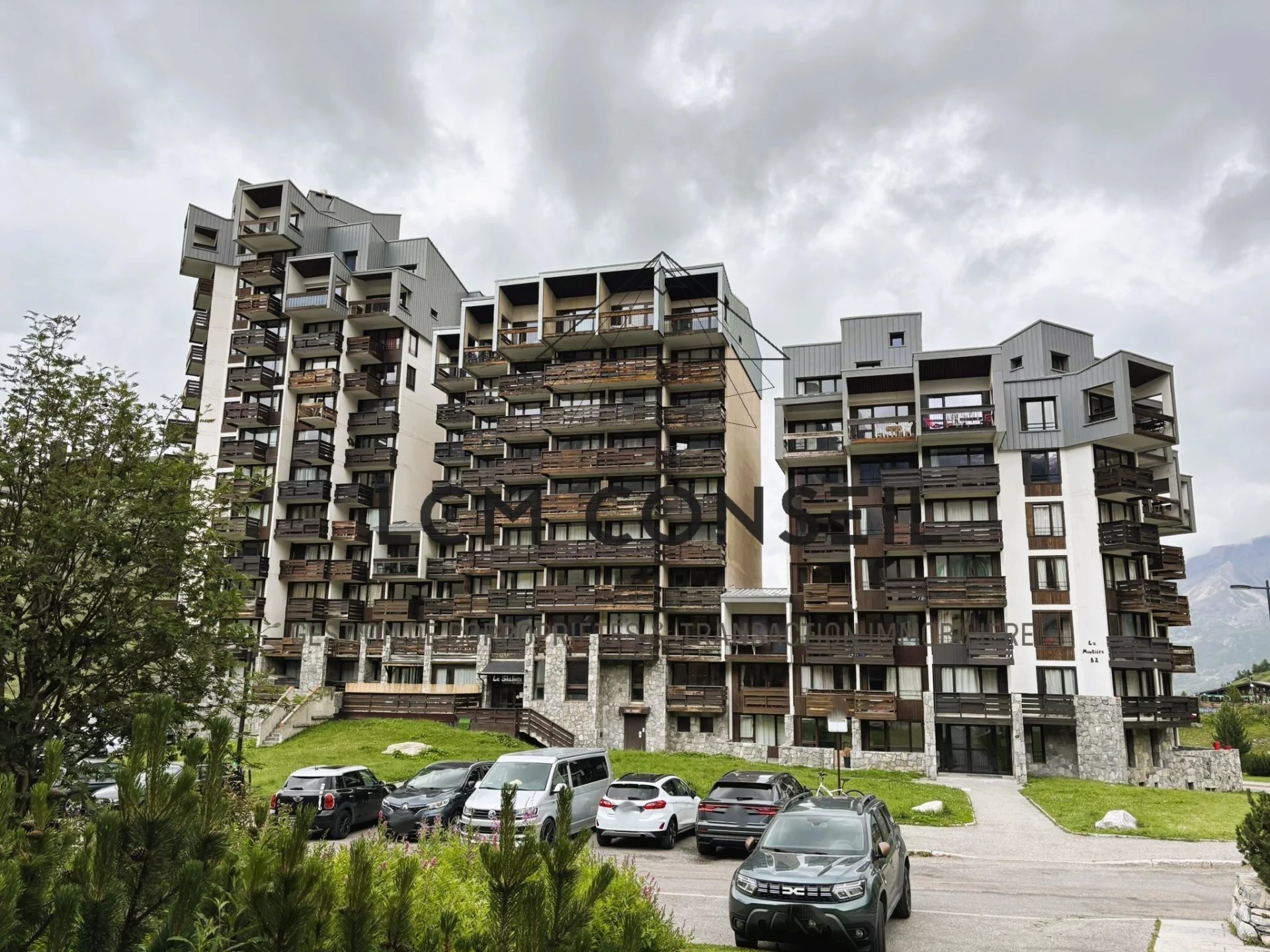 Agence immobilière de 